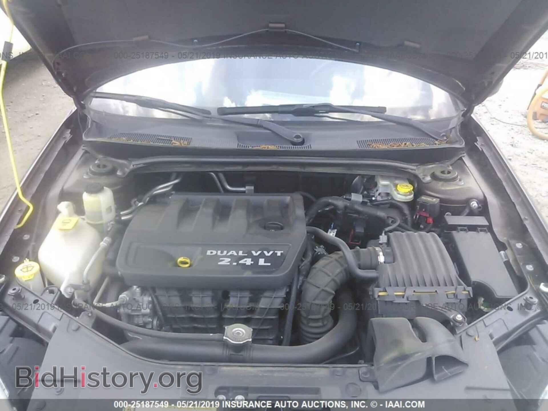 2012 CHRYSLER 200 - VIN: 1C3CCBBB0CN302074 - Фото 10
