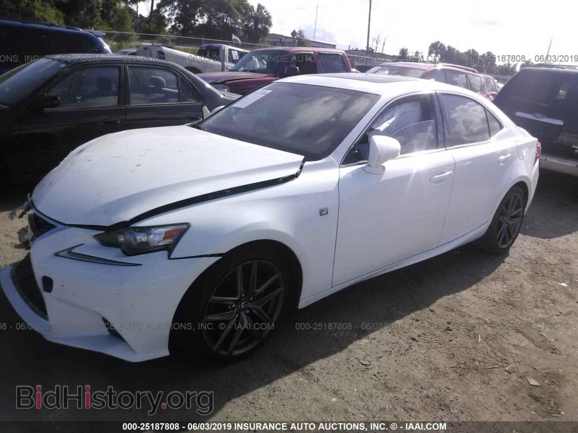 2014 LEXUS IS - VIN: JTHCF1D29E5014033 - Photo 2