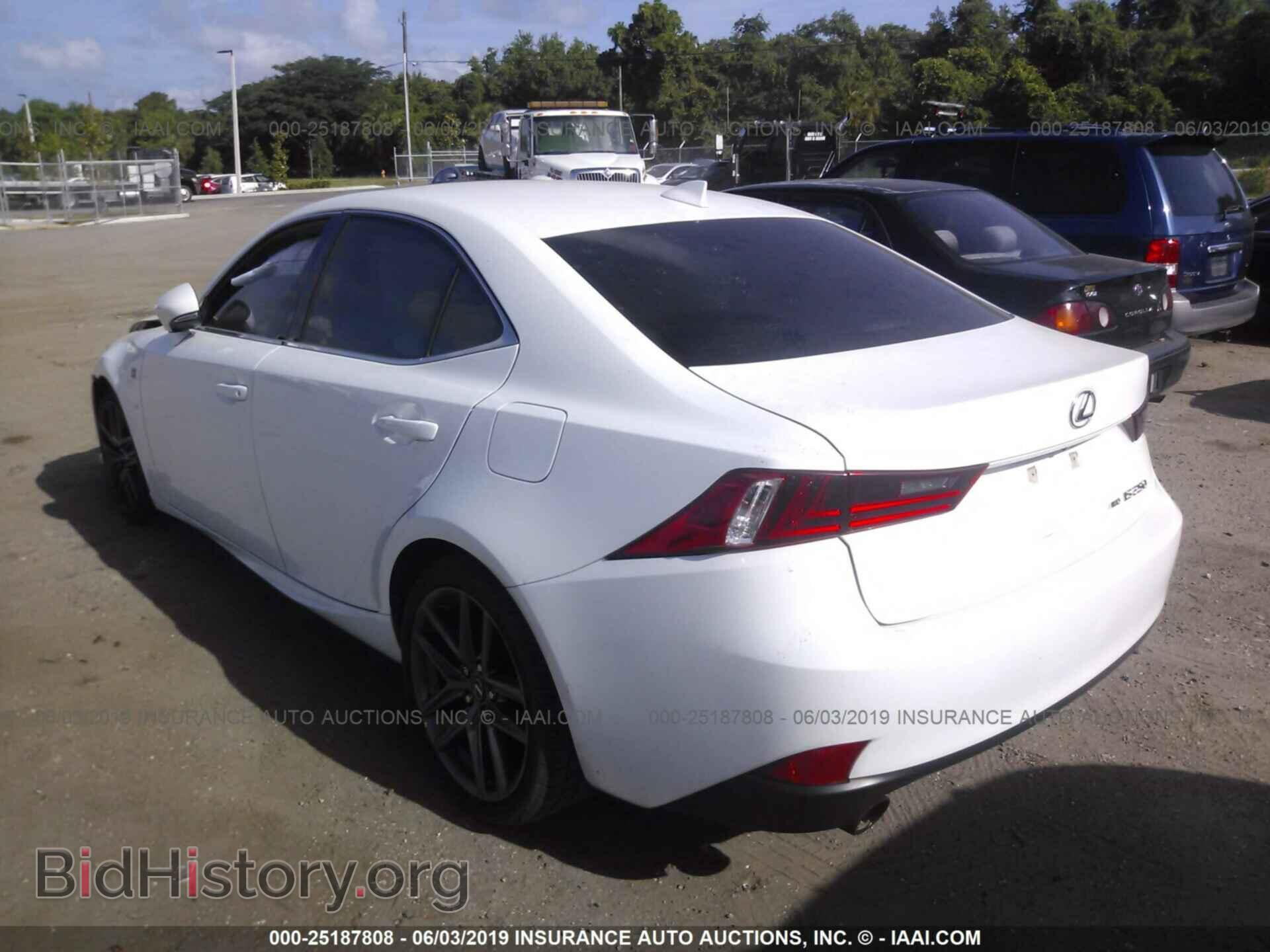 2014 LEXUS IS - VIN: JTHCF1D29E5014033 - Photo 3