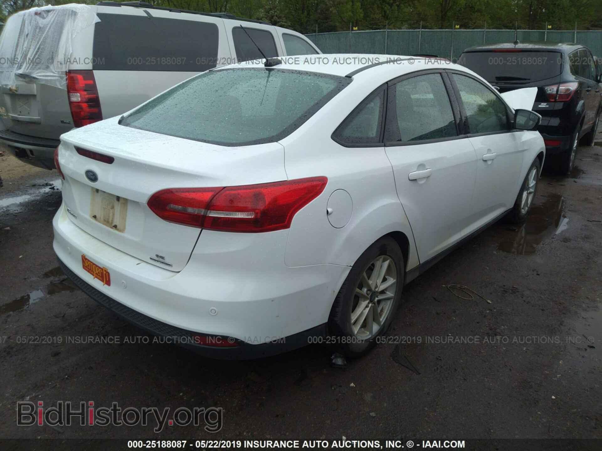 2016 FORD FOCUS - VIN: 1FADP3F24GL399078 - Photo 4