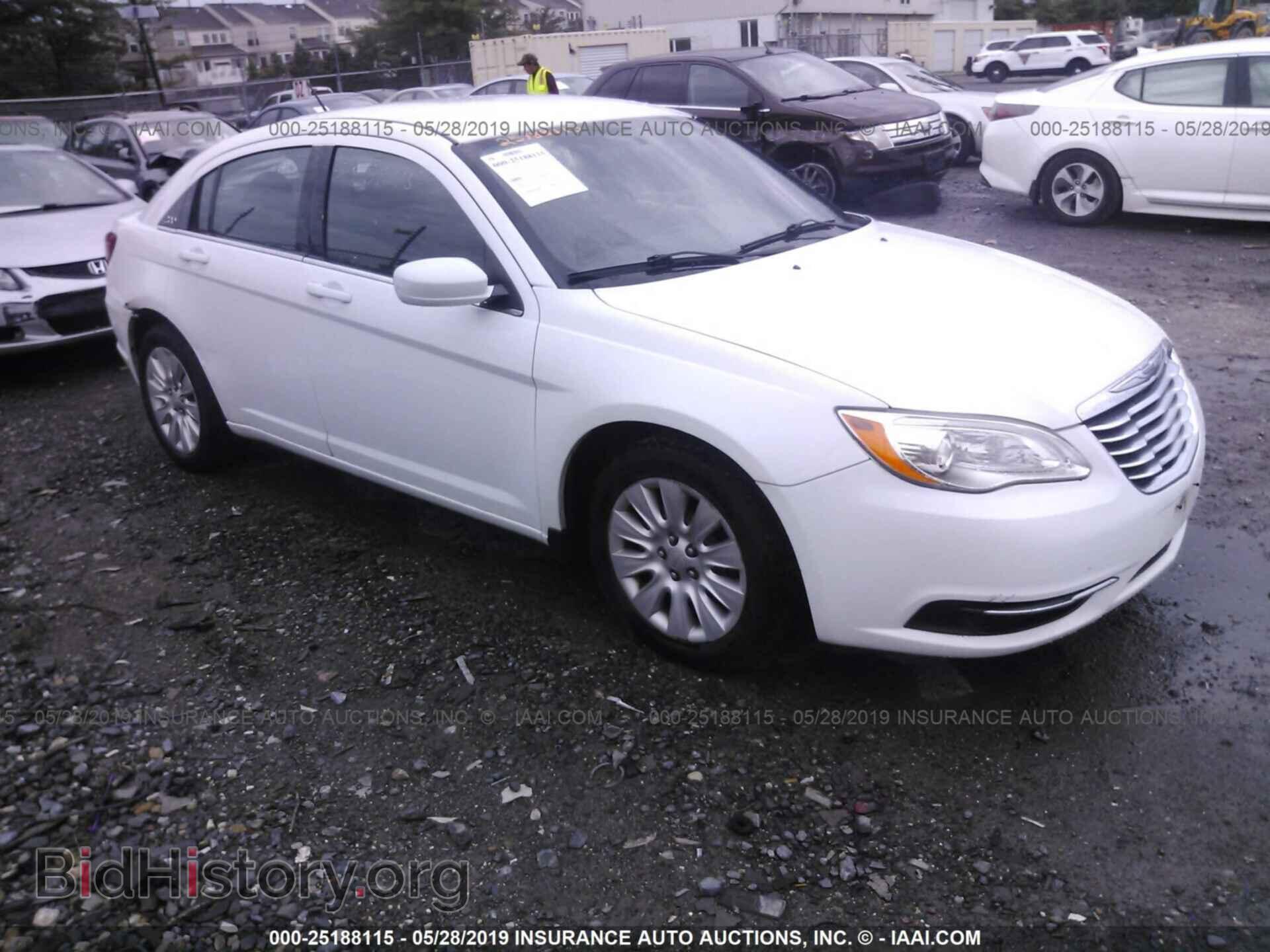 Фотография 1C3CCBAB2CN224804 - CHRYSLER 200 2012