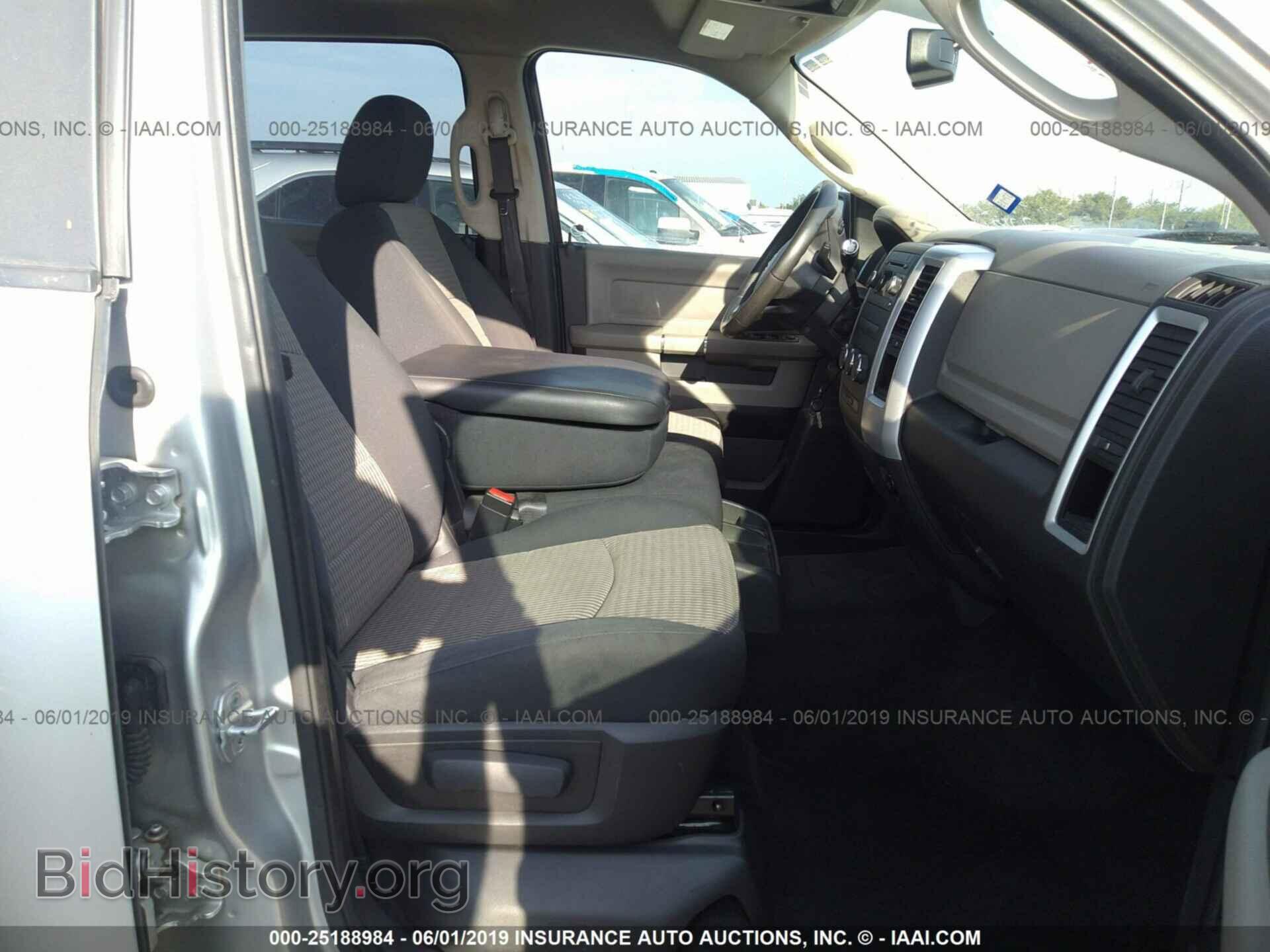 2010 DODGE RAM 1500 - VIN: 1D7RB1CT7AS221961 - Фото 5