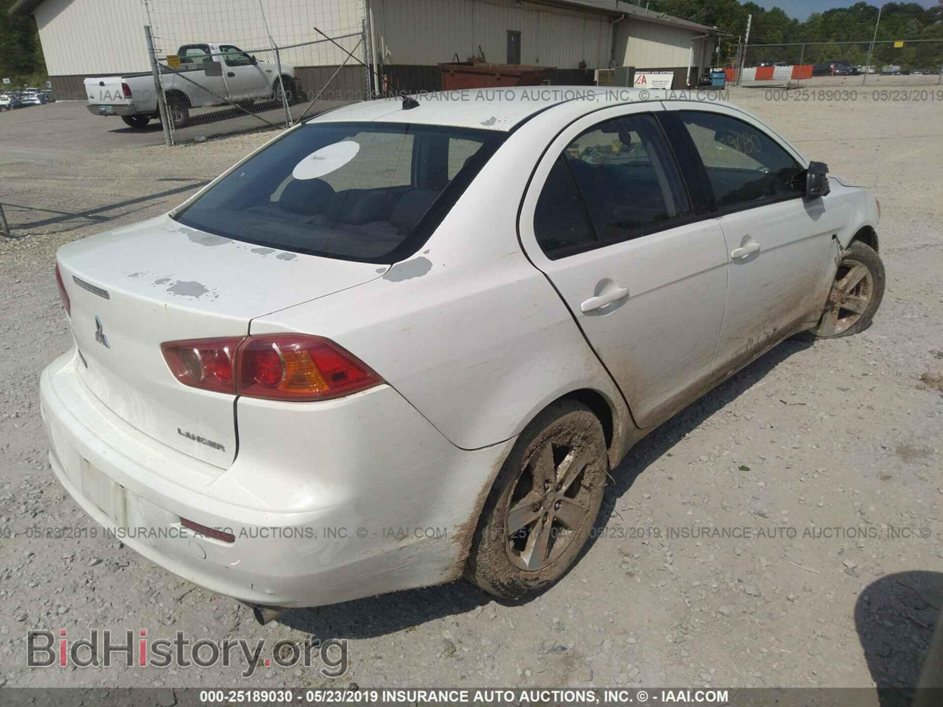 2009 MITSUBISHI LANCER - VIN: JA3AU26U89U015865 - Фото 4