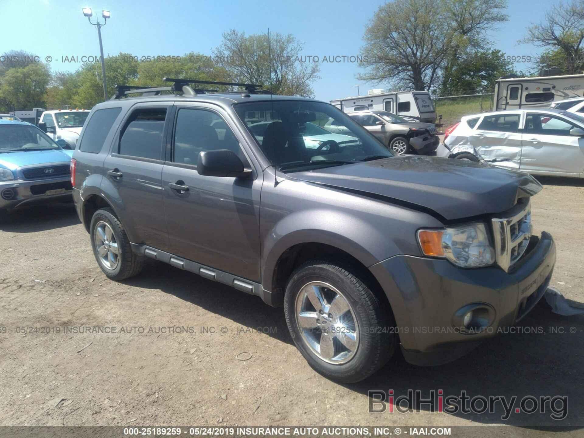 Photo 1FMCU0D72BKA47526 - FORD ESCAPE 2011