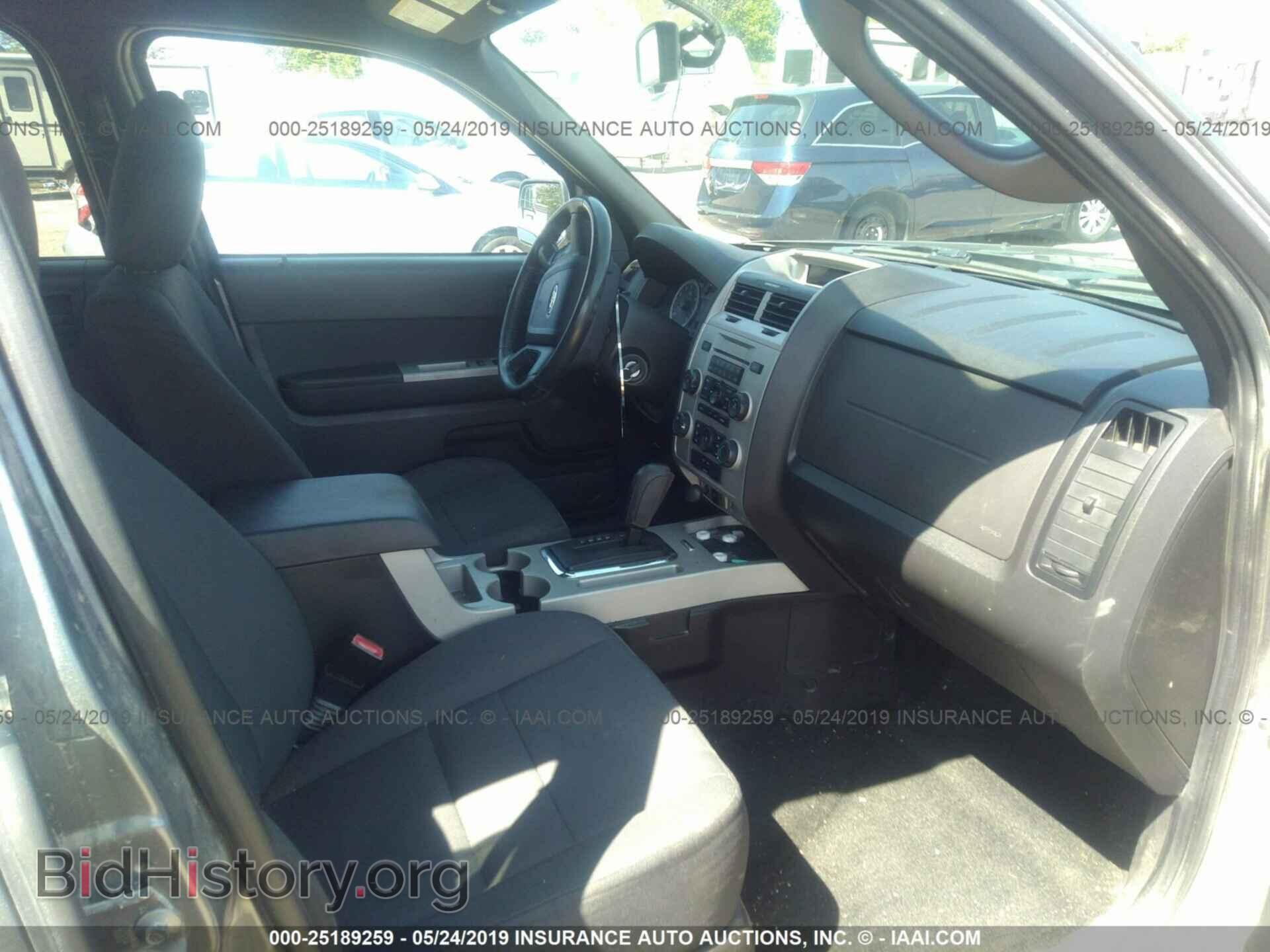 2011 FORD ESCAPE - VIN: 1FMCU0D72BKA47526 - Фото 5