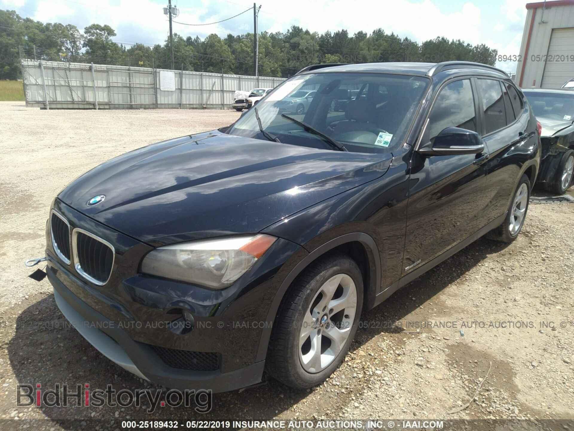 2014 BMW X1 - VIN: WBAVM1C57EVW48031 - Фото 2