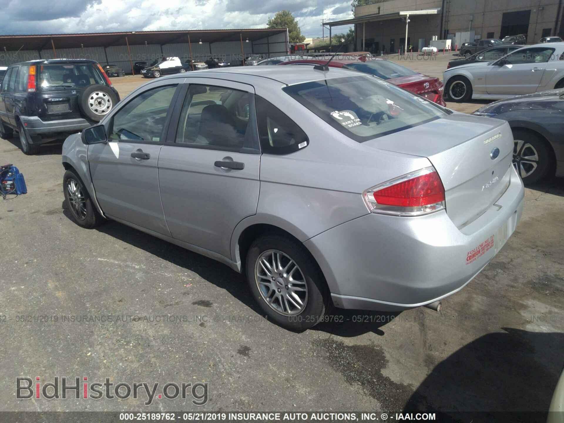 2009 FORD FOCUS - VIN: 1FAHP35NX9W148855 - Фото 3