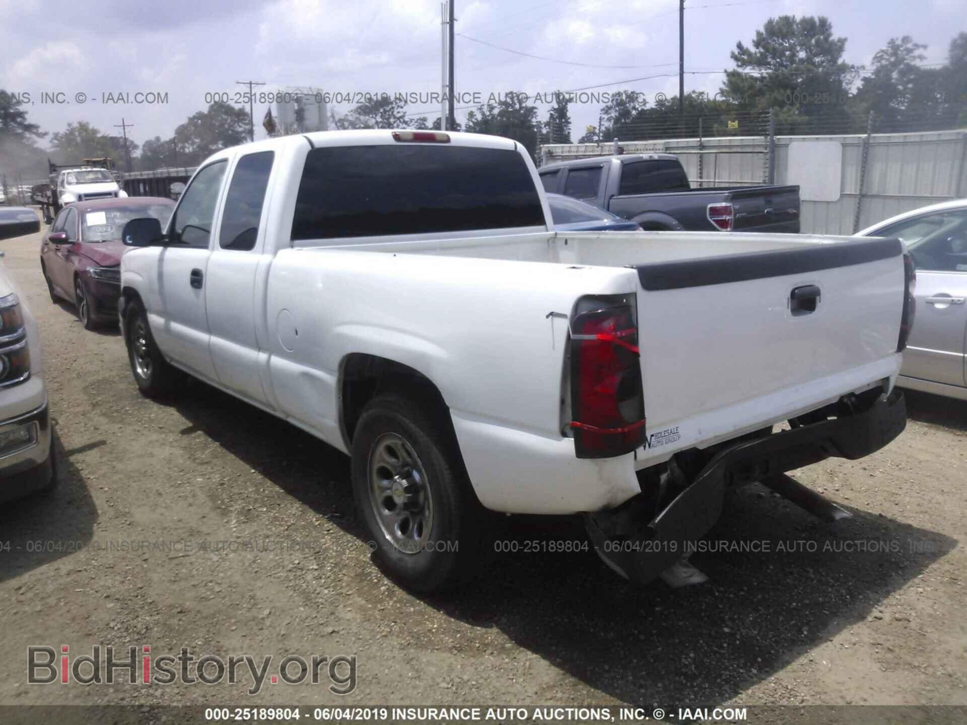 2005 CHEVROLET SILVERADO - VIN: 2GCEC19V851347914 - Фото 3