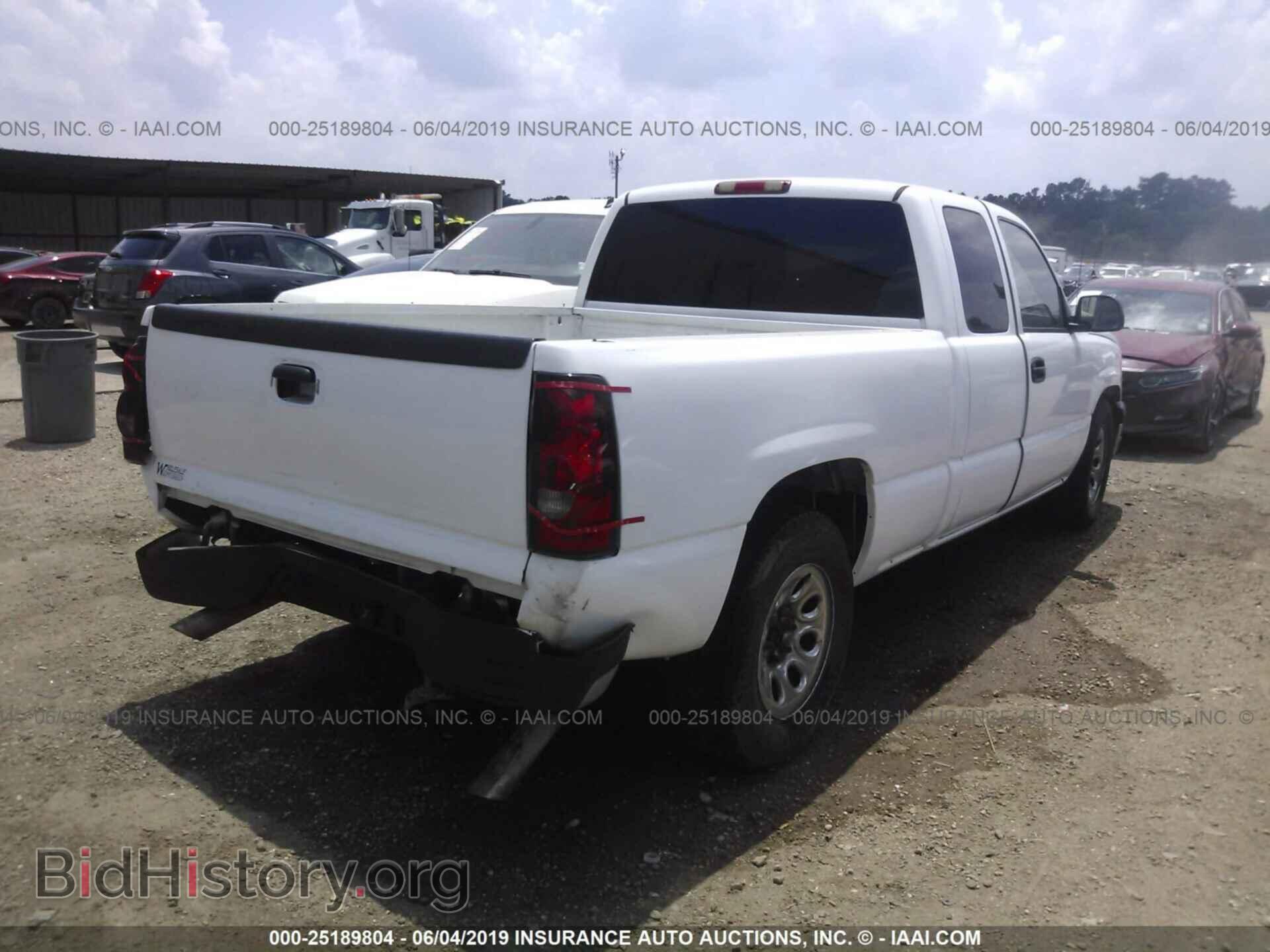 2005 CHEVROLET SILVERADO - VIN: 2GCEC19V851347914 - Фото 4