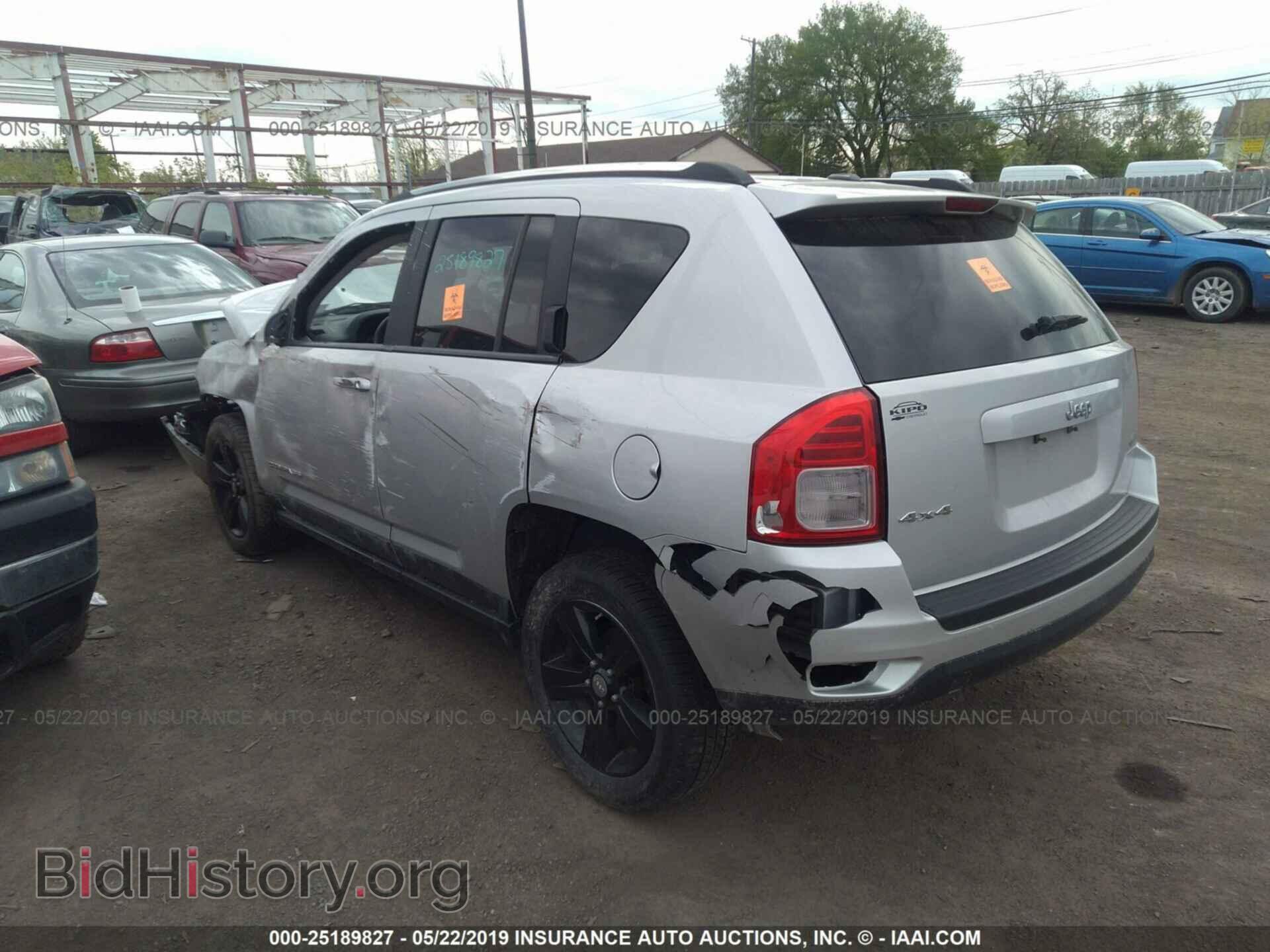 2011 JEEP COMPASS - VIN: 1J4NF1FB9BD283068 - Фото 3