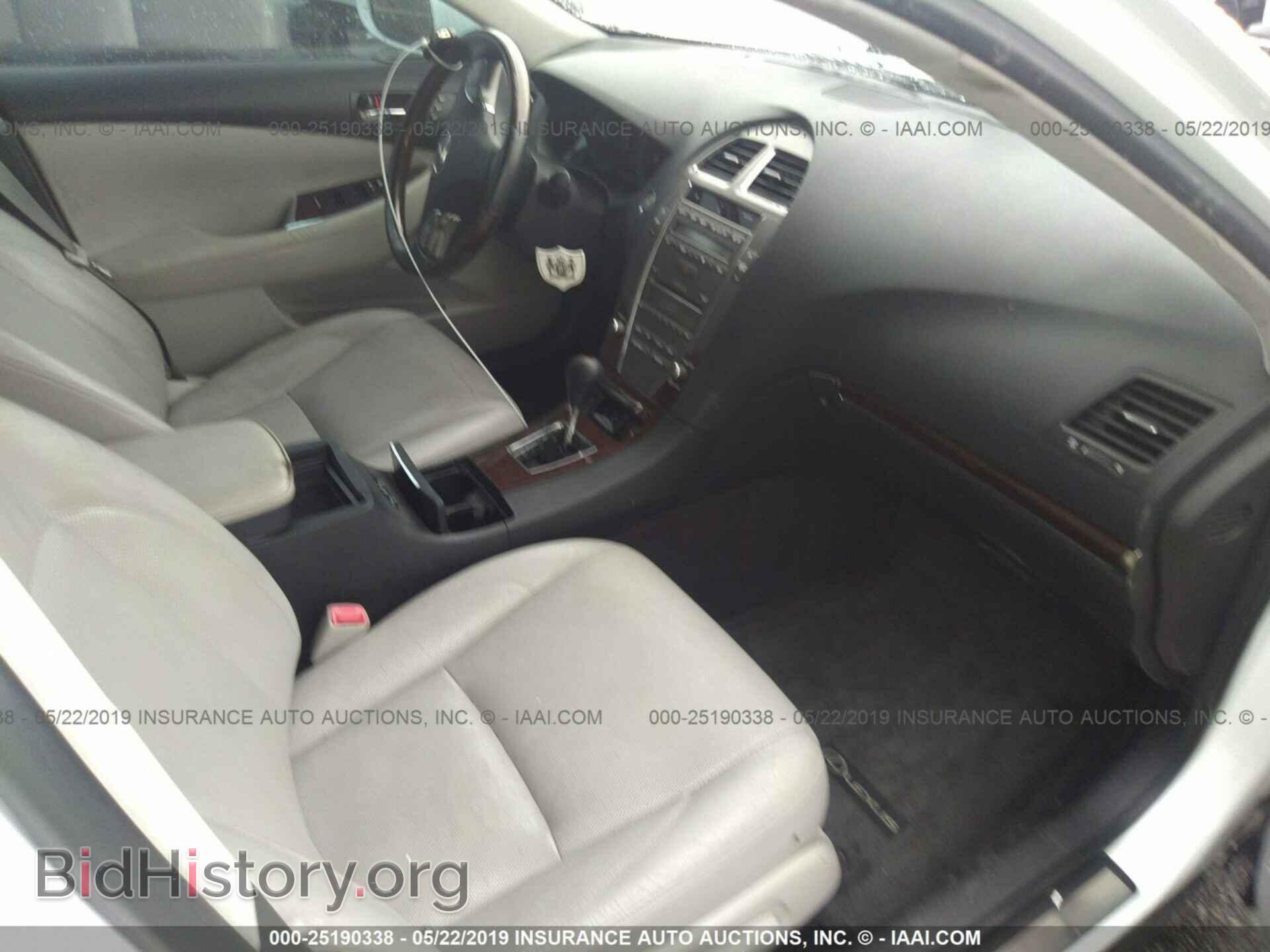 2011 LEXUS ES - VIN: JTHBK1EG1B2458800 - Фото 5