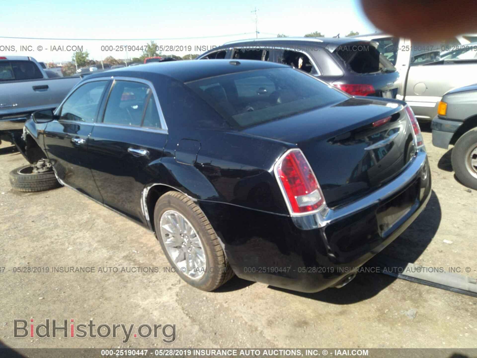 2012 CHRYSLER 300 - VIN: 2C3CCACG0CH224764 - Фото 3