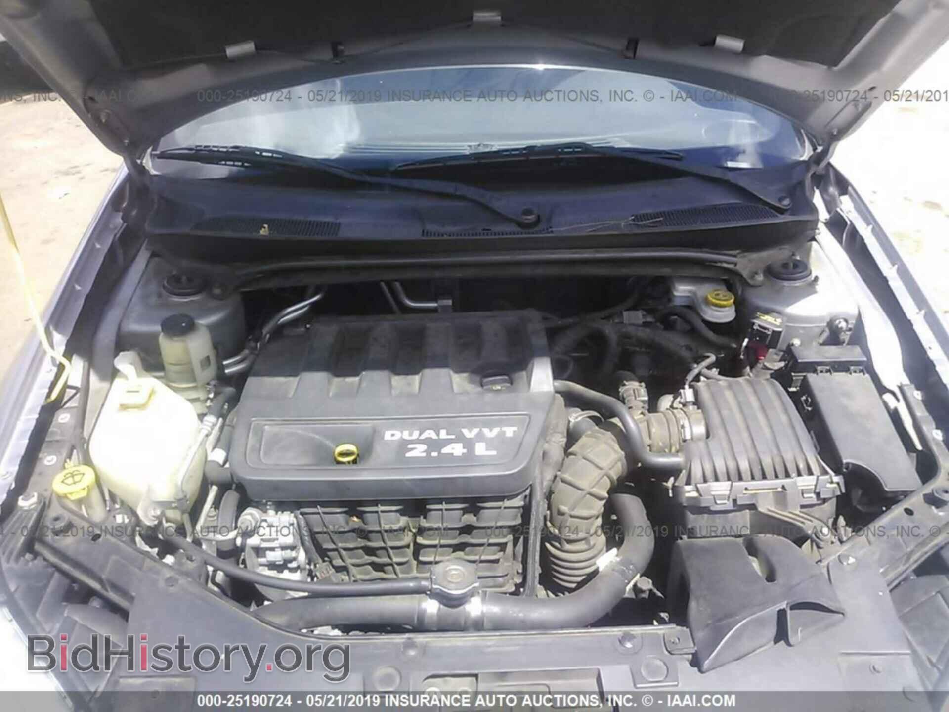 2013 CHRYSLER 200 - VIN: 1C3CCBBB0DN696273 - Photo 10