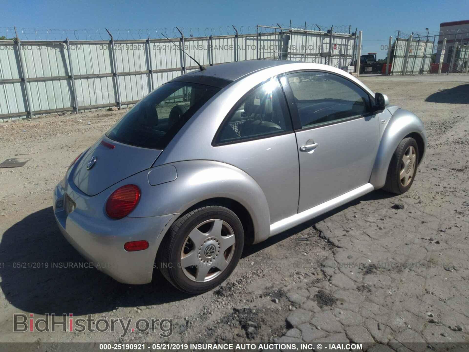 2000 VOLKSWAGEN NEW BEETLE - VIN: 3VWDD21C9YM488767 - Фото 4