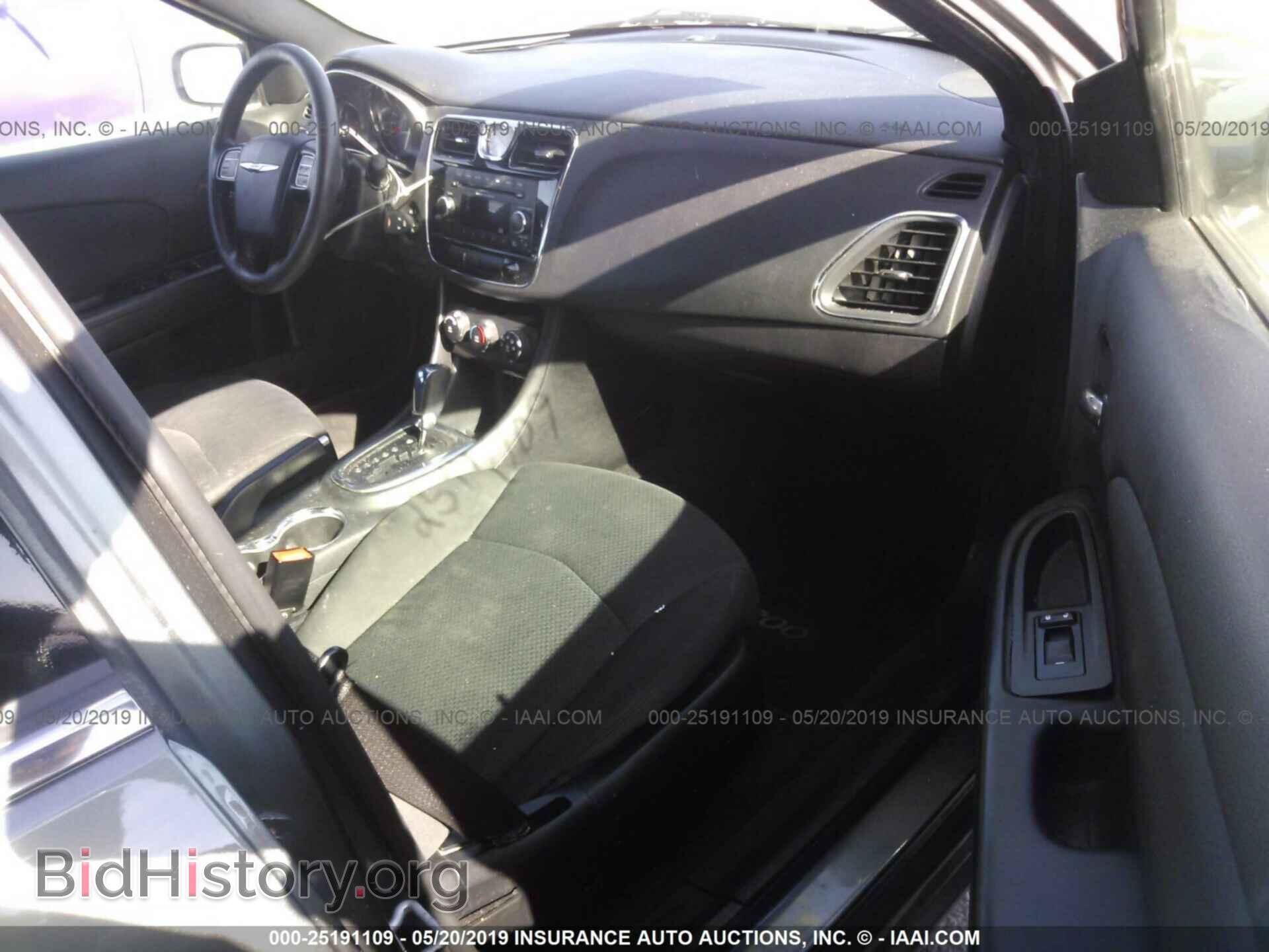 2012 CHRYSLER 200 - VIN: 1C3CCBAB8CN138378 - Фото 5