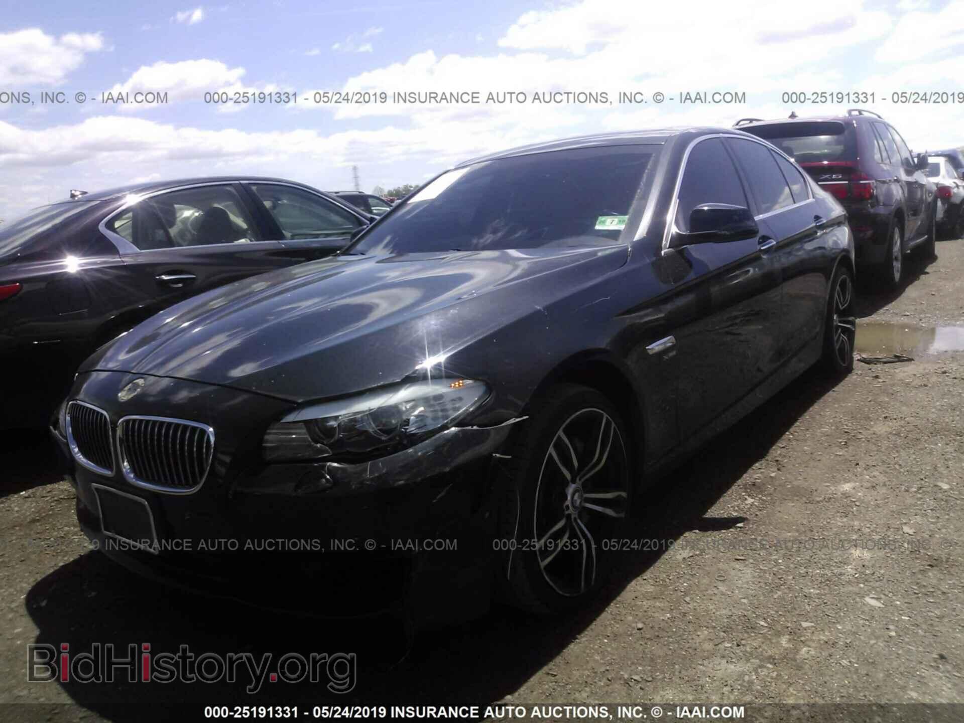 2011 BMW 535 - VIN: WBAFU7C57BC870017 - Photo 2