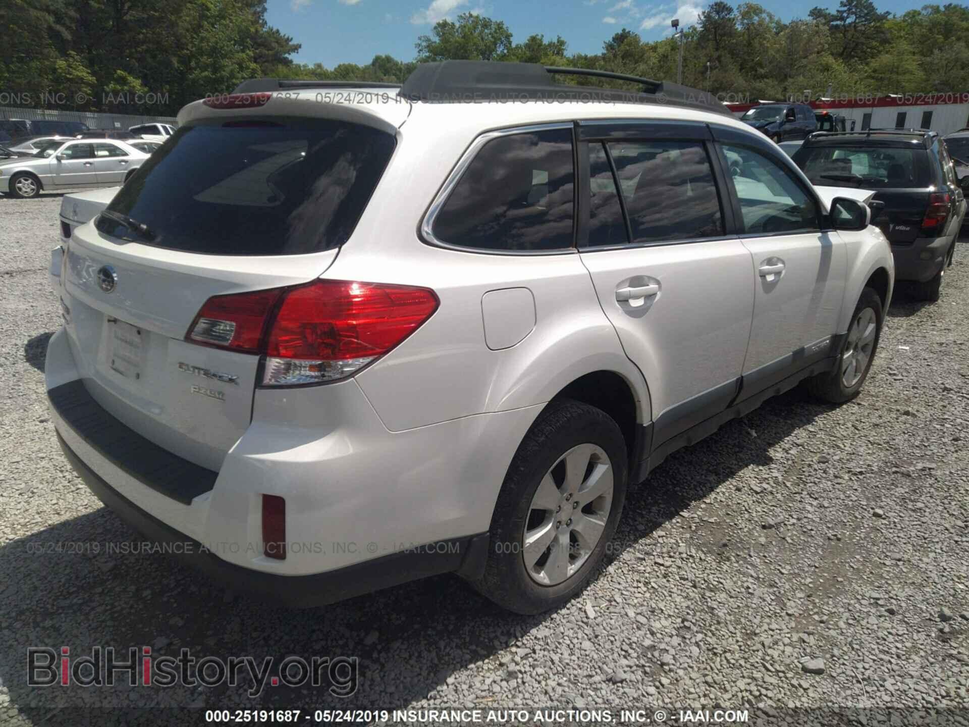 2012 SUBARU OUTBACK - VIN: 4S4BRBCCXC3218378 - Фото 4