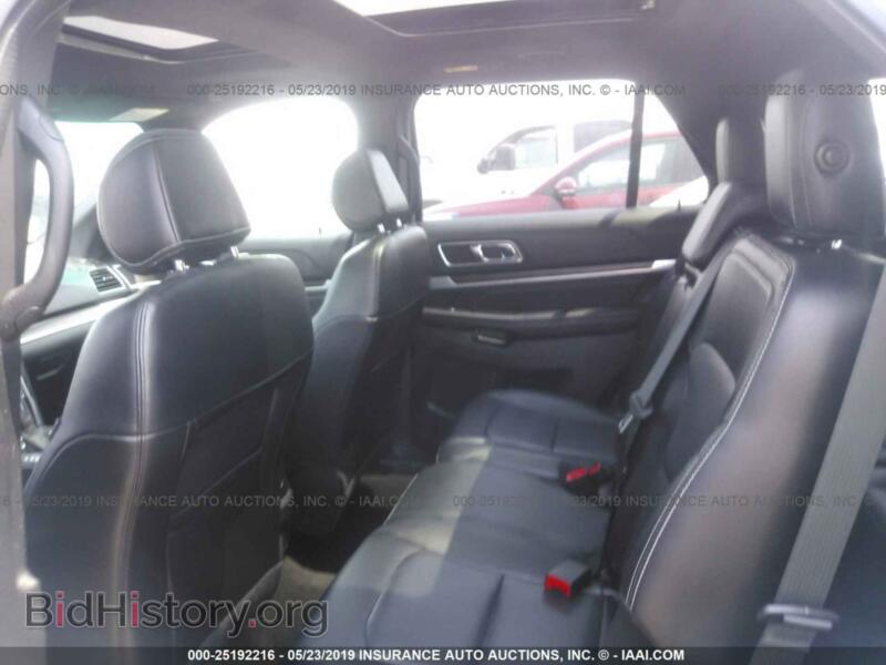 2016 Ford EXPLORER (VIN 1FM5K7F81GGA46455) — photo 8 of 10