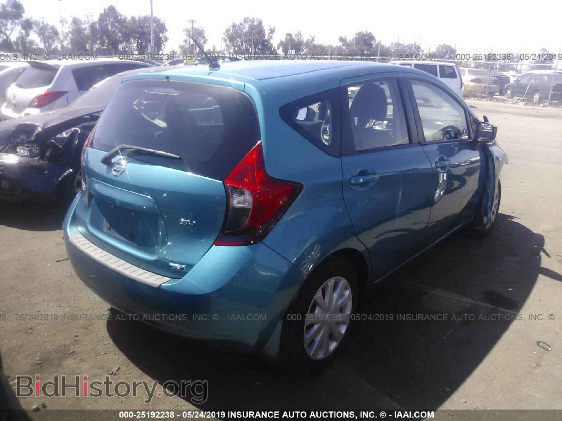 2015 NISSAN VERSA NOTE - VIN: 3N1CE2CP0FL390244 - Фото 4