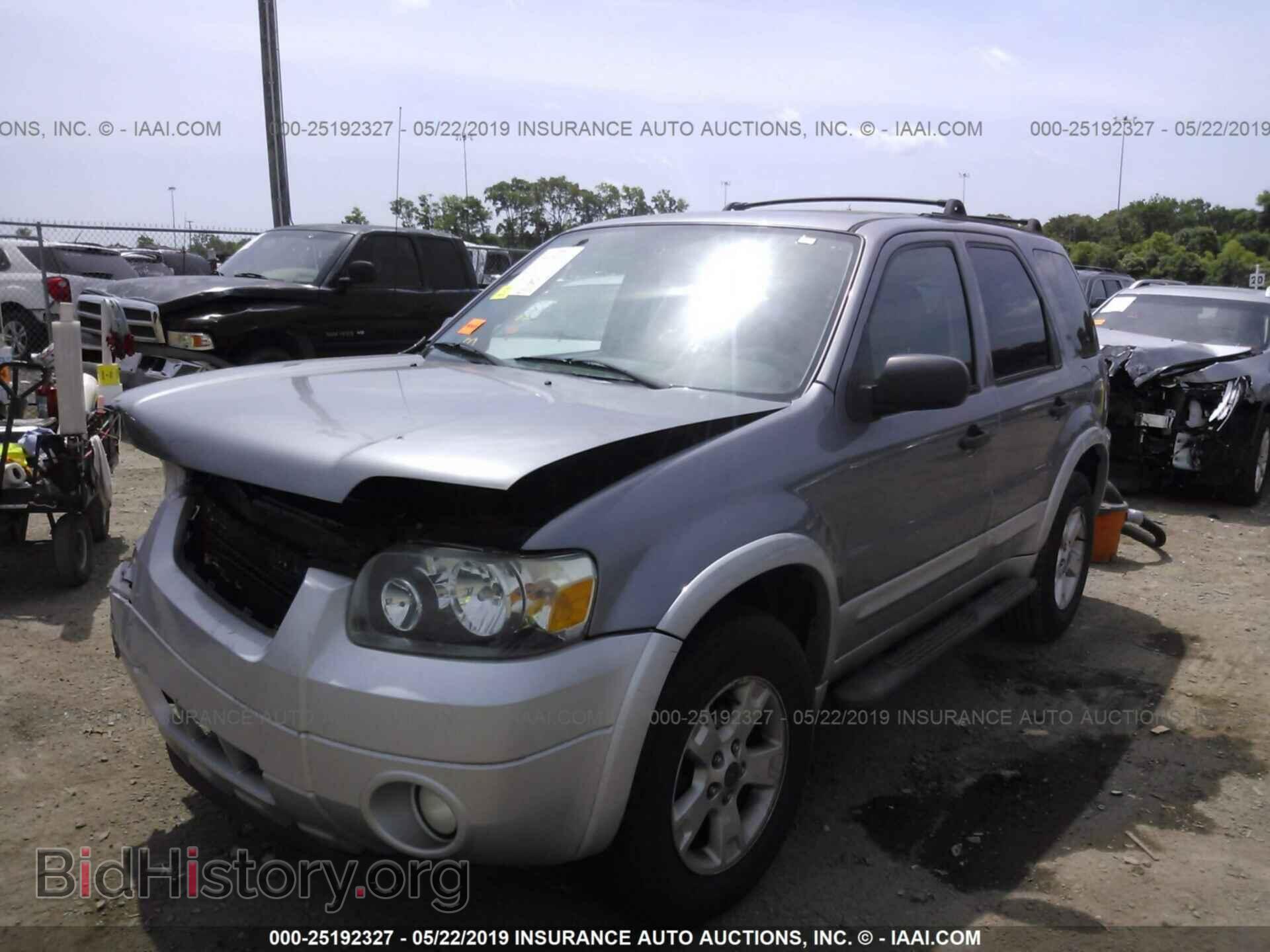 2007 FORD ESCAPE - VIN: 1FMYU03127KB33932 - Фото 2