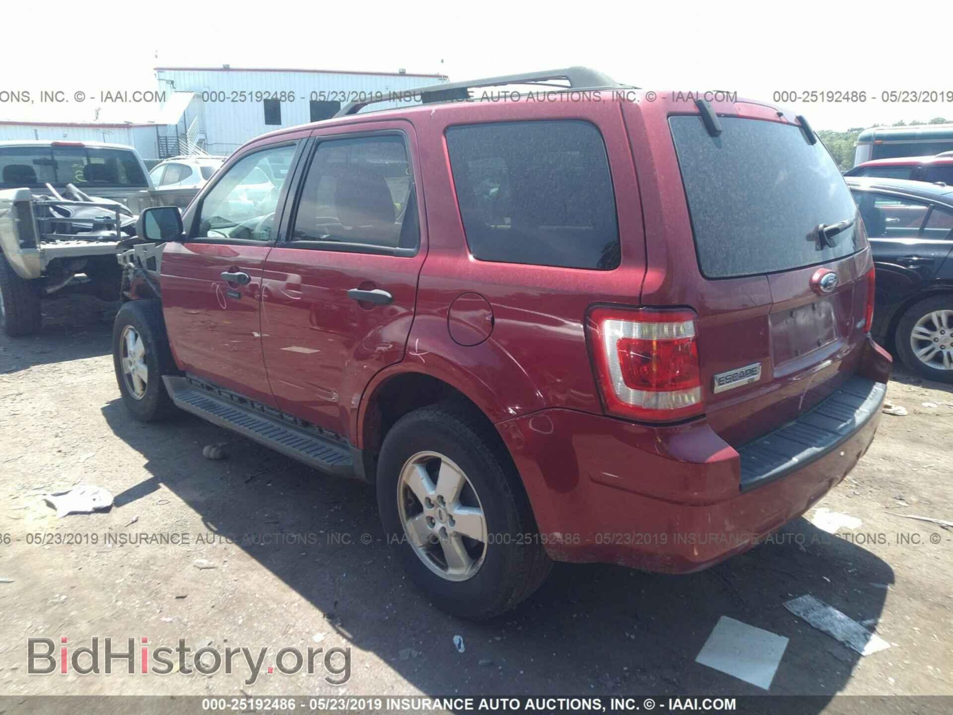 2009 FORD ESCAPE - VIN: 1FMCU93799KC66614 - Фото 3