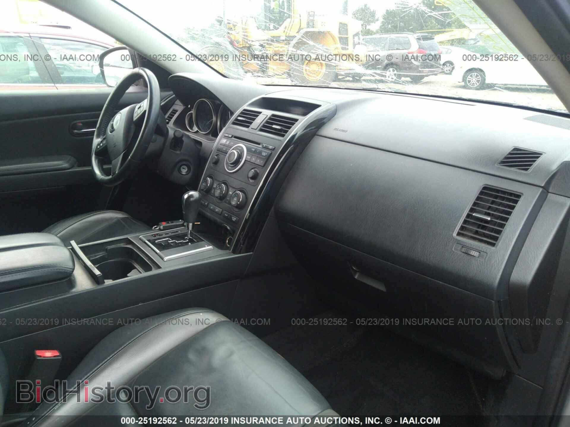 2011 MAZDA CX-9 - VIN: JM3TB2CA2B0330241 - Photo 5