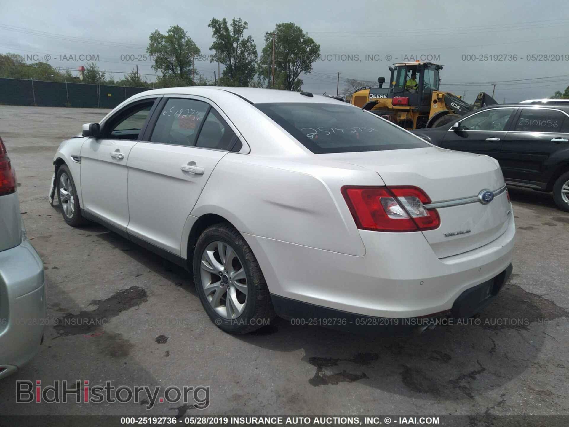 2011 FORD TAURUS - VIN: 1FAHP2EW8BG174468 - Фото 3
