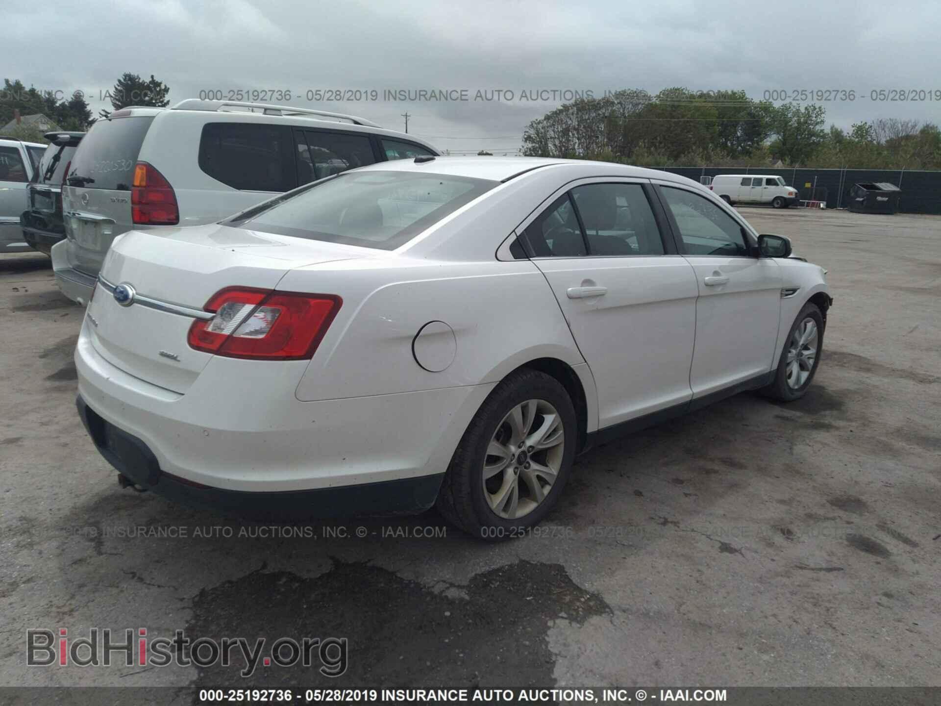 2011 FORD TAURUS - VIN: 1FAHP2EW8BG174468 - Фото 4