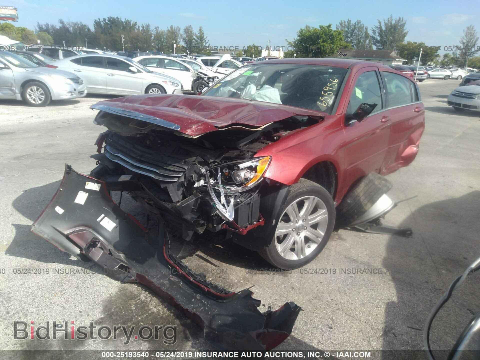 2013 CHRYSLER 200 - VIN: 1C3CCBBBXDN655956 - Photo 2