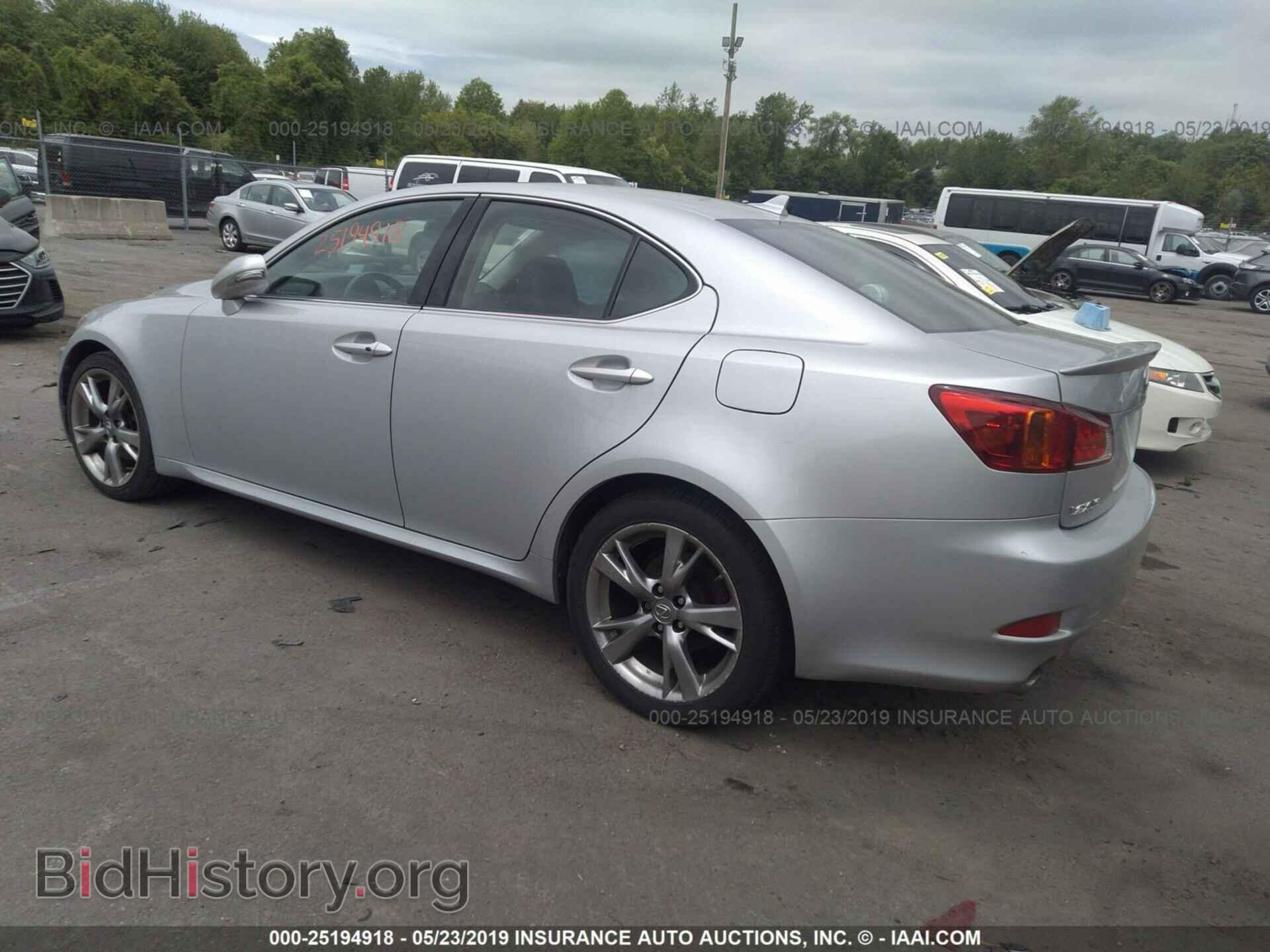 2010 LEXUS IS - VIN: JTHBF5C22A5113985 - Photo 3
