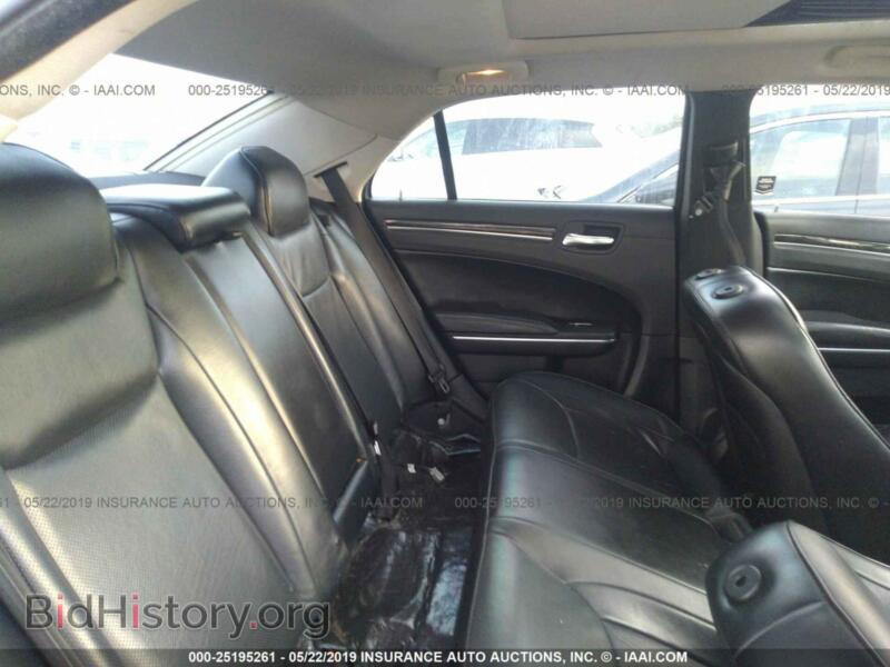2015 Chrysler 300C (VIN 2C3CCAEG1FH791972) — фото 8 из 10