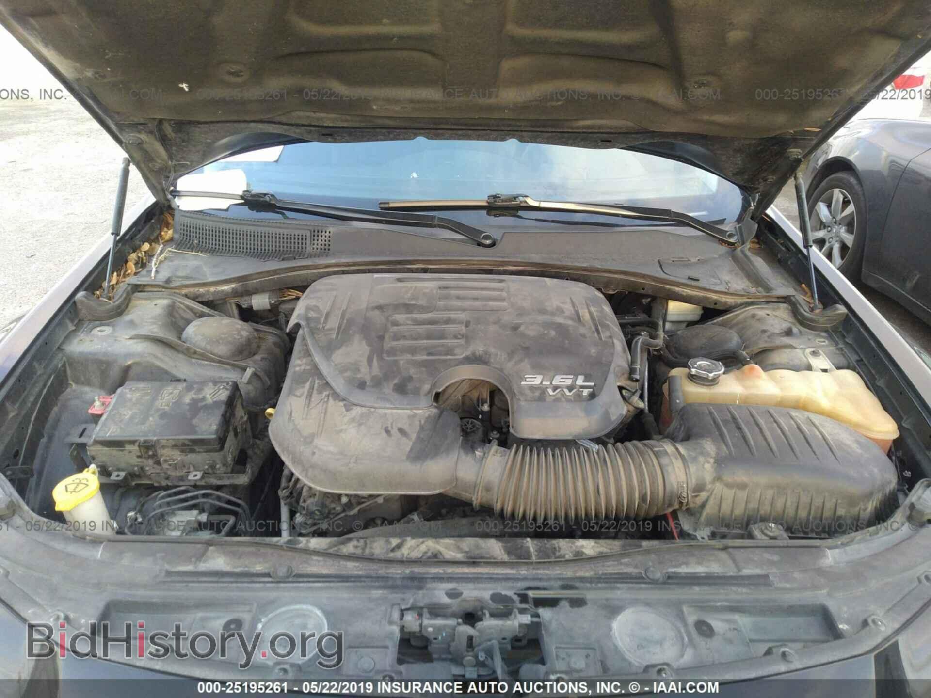 2015 CHRYSLER 300C - VIN: 2C3CCAEG1FH791972 - Фото 10