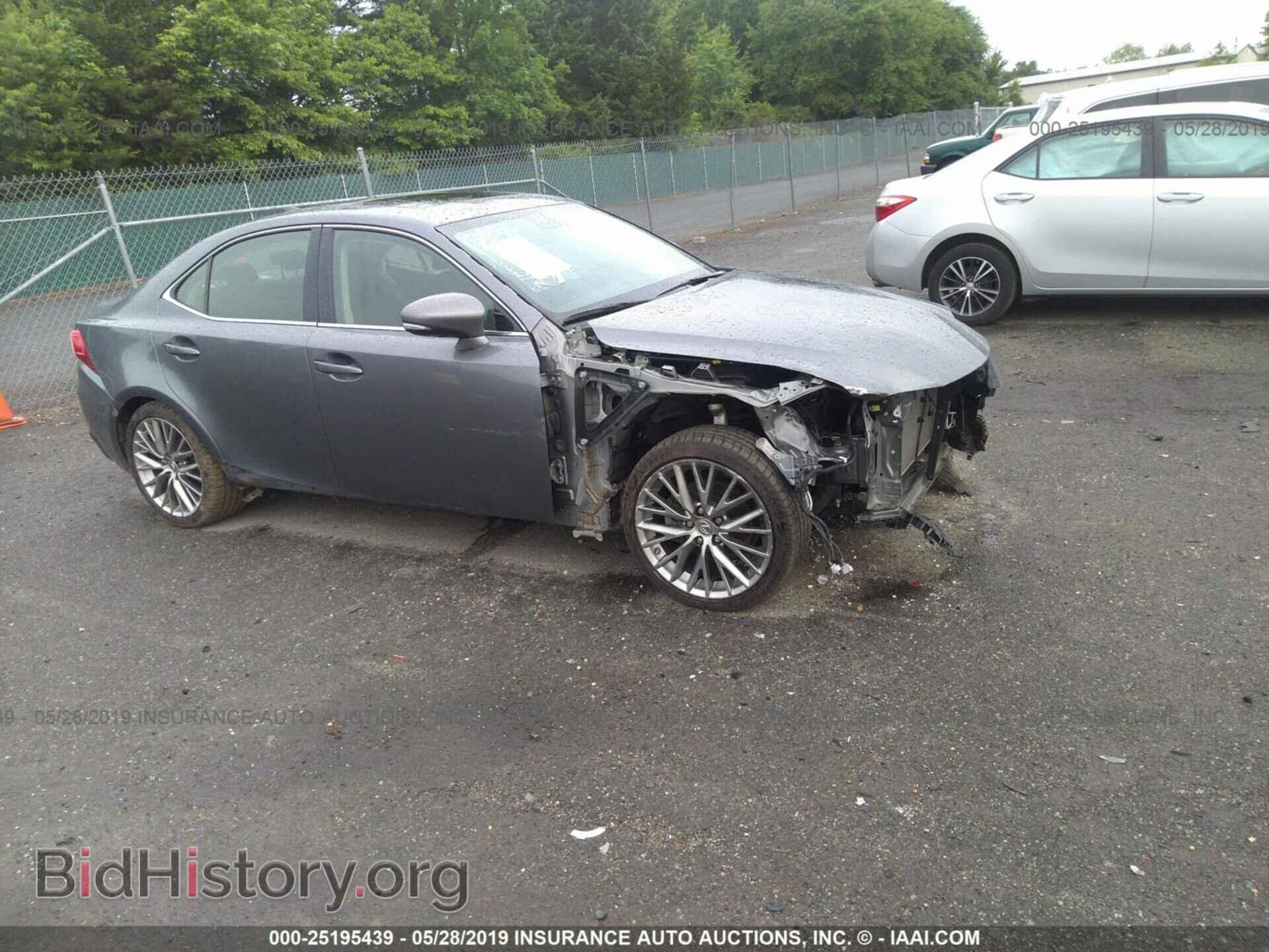 Фотография JTHCF1D24E5014246 - LEXUS IS 2014
