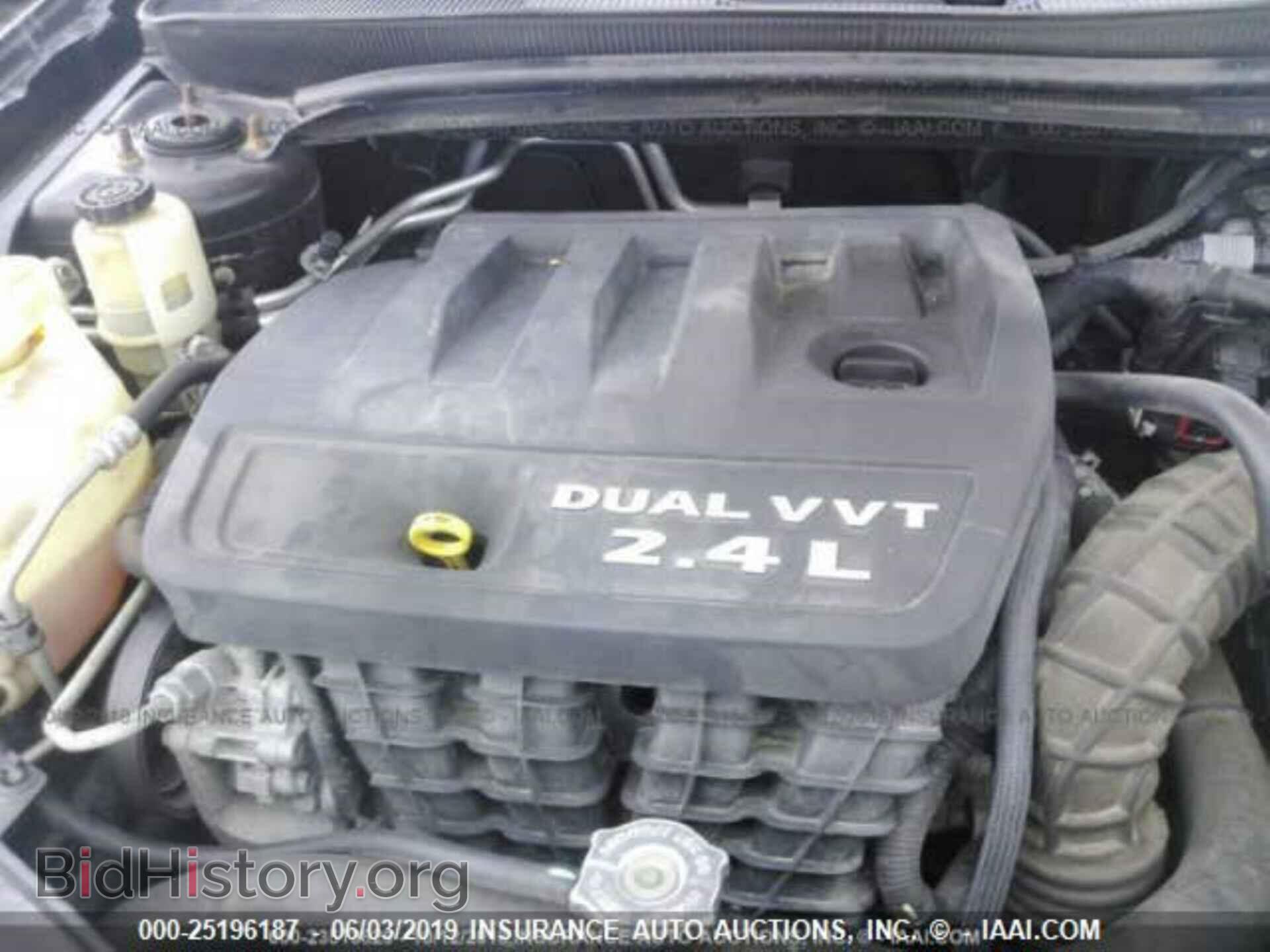 2011 CHRYSLER 200 - VIN: 1C3BC1FB8BN593227 - Фото 10
