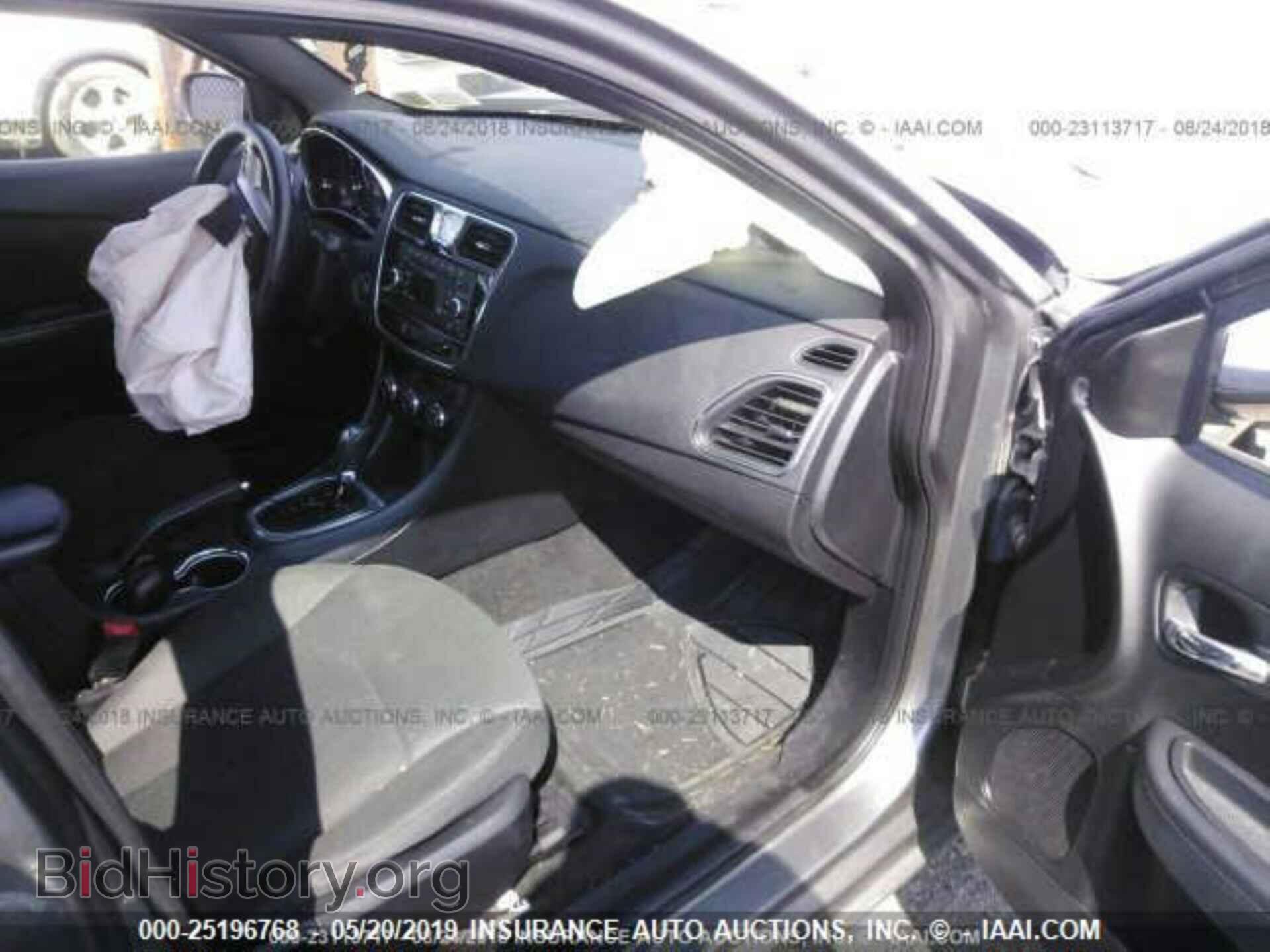 2011 CHRYSLER 200 - VIN: 1C3BC1FB6BN606654 - Photo 5