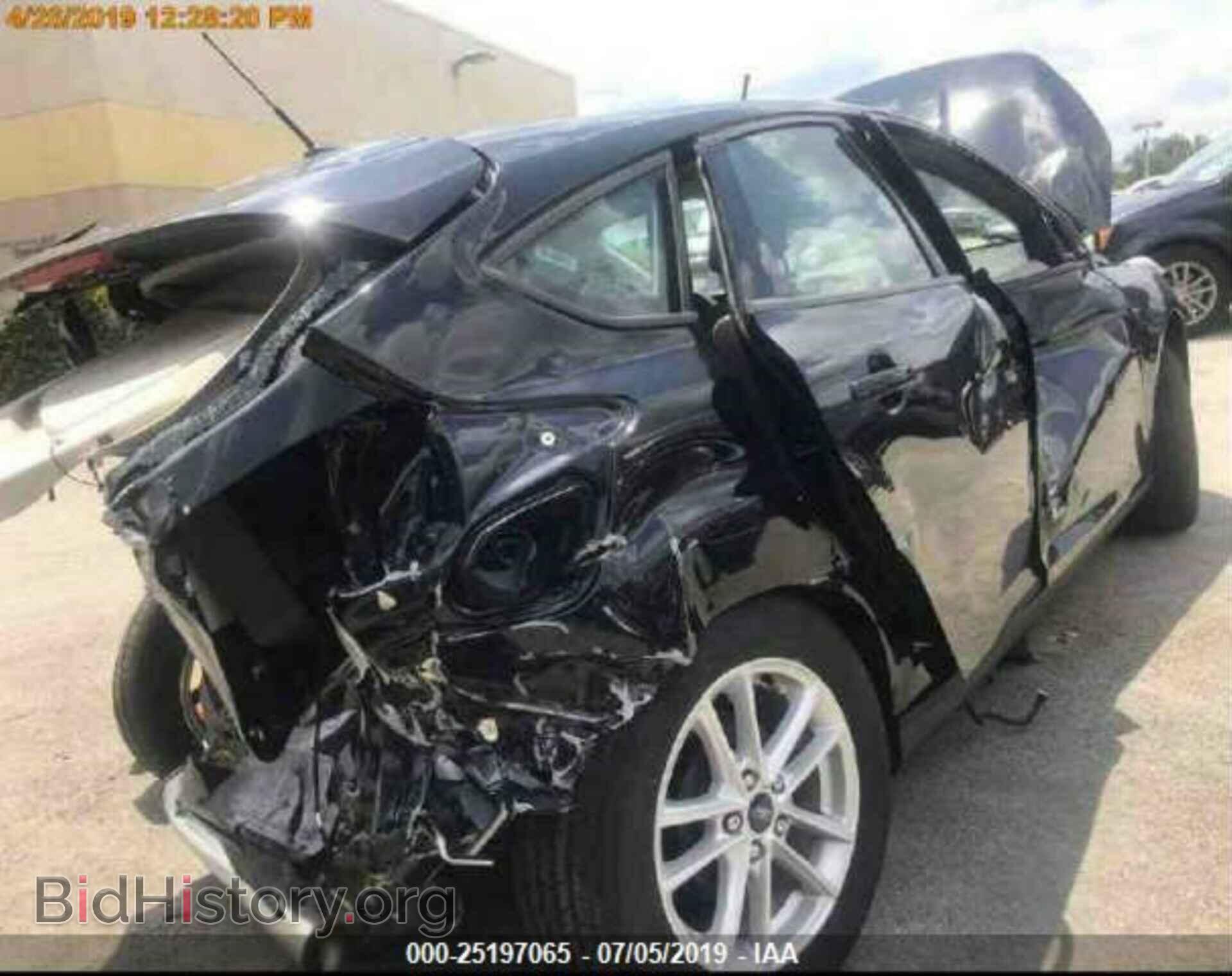 2018 FORD FOCUS - VIN: 1FADP3K26JL225056 - Фото 2