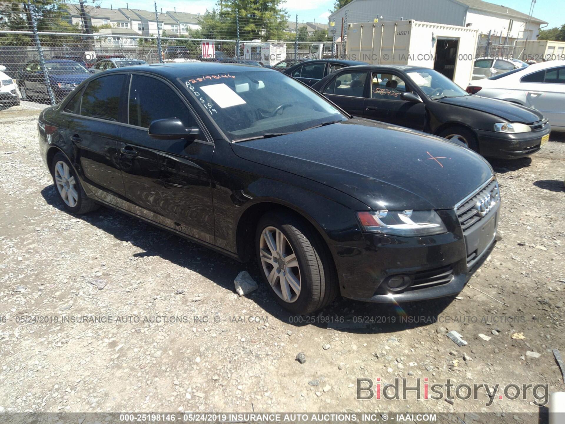 Photo WAUBFAFL9CN005359 - AUDI A4 2012