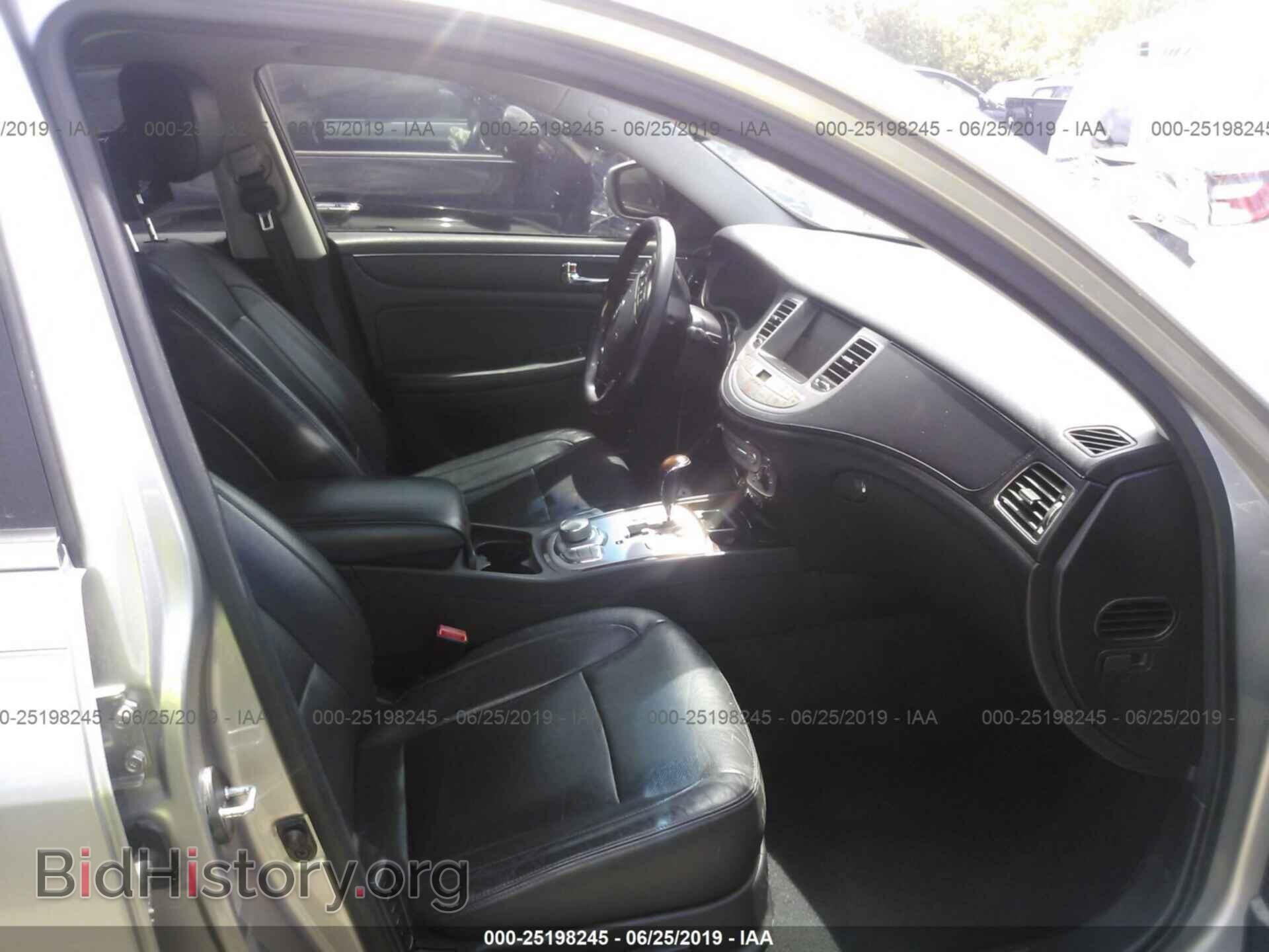 2011 HYUNDAI GENESIS - VIN: KMHGC4DF2BU139727 - Фото 5