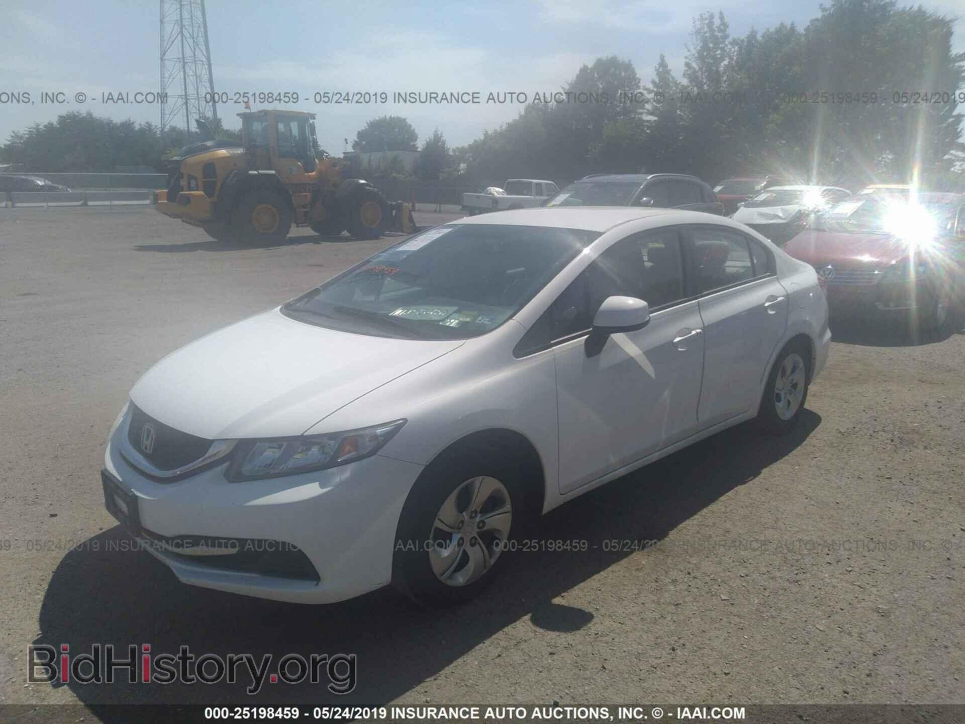2013 HONDA CIVIC - VIN: 2HGFB2F58DH585688 - Фото 2