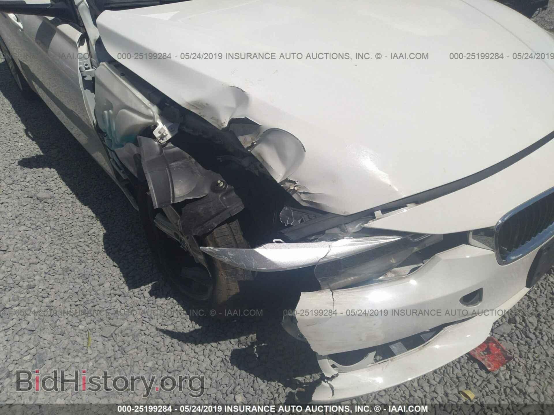 2014 BMW 320 - VIN: WBA3C3C56EK200418 - Фото 6