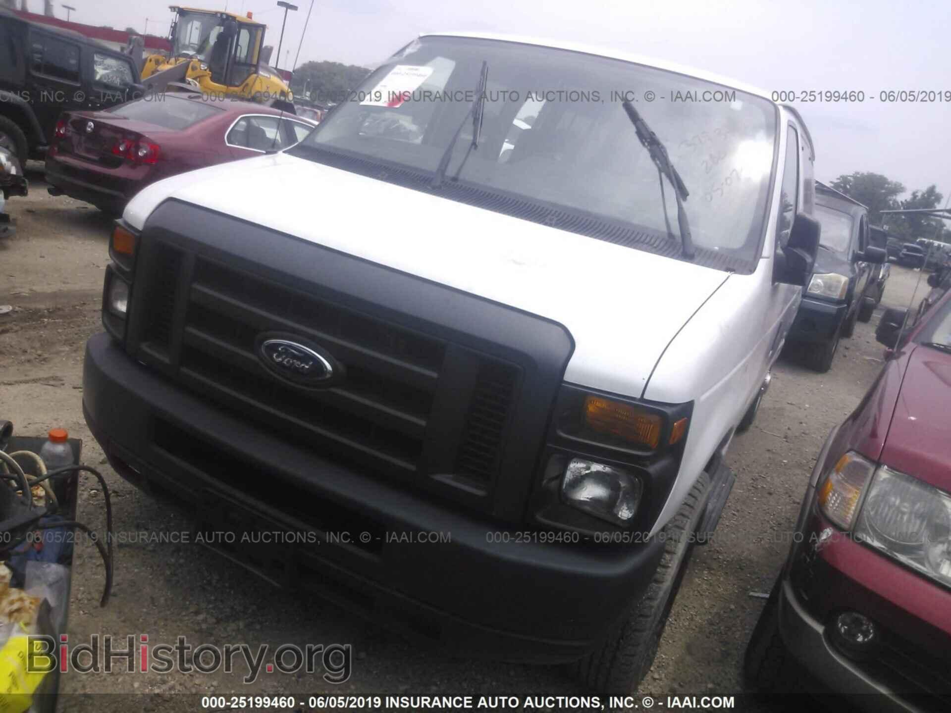 2013 FORD ECONOLINE - VIN: 1FBNE3BL4DDA33697 - Фото 2