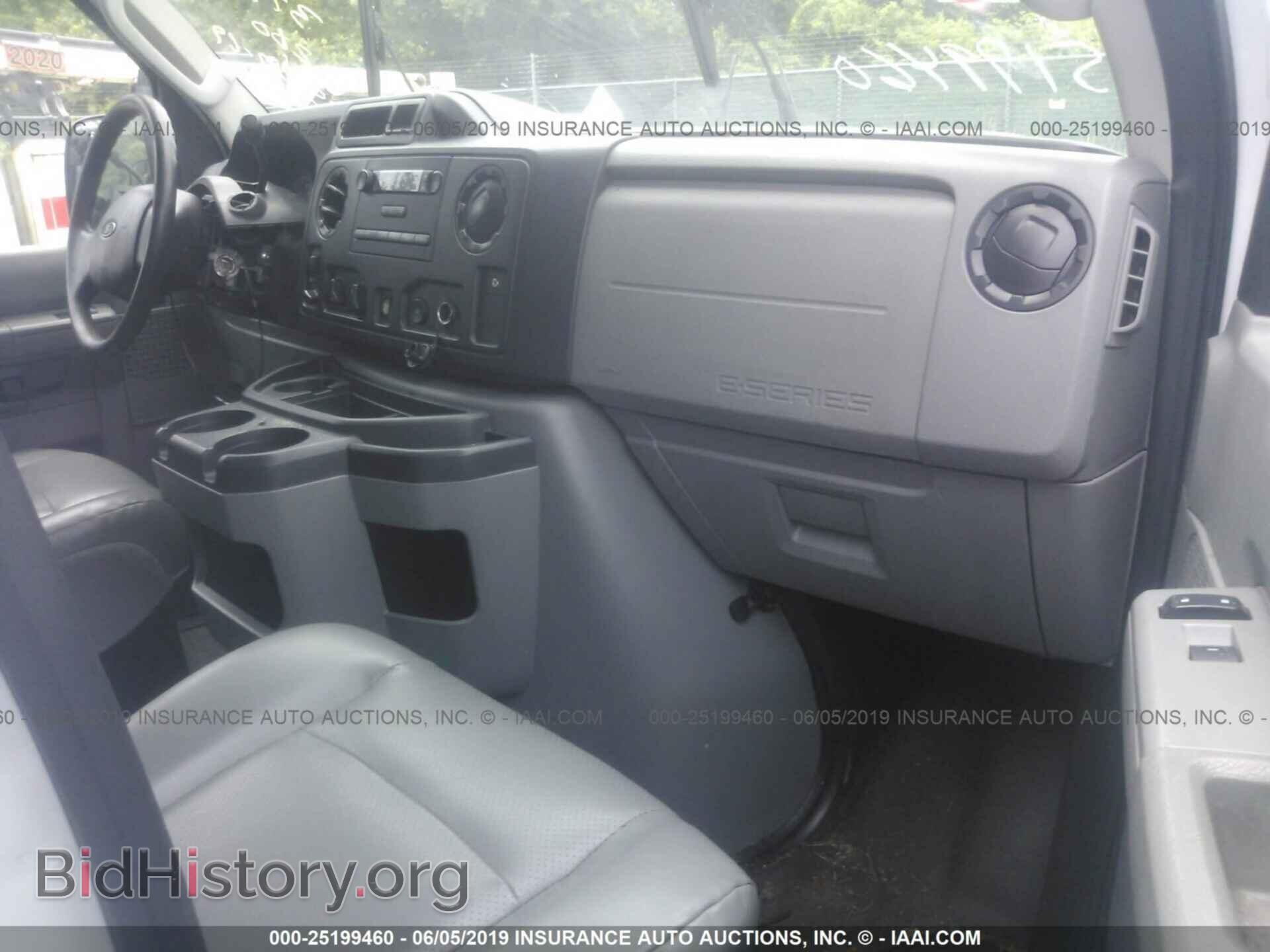 2013 FORD ECONOLINE - VIN: 1FBNE3BL4DDA33697 - Фото 5