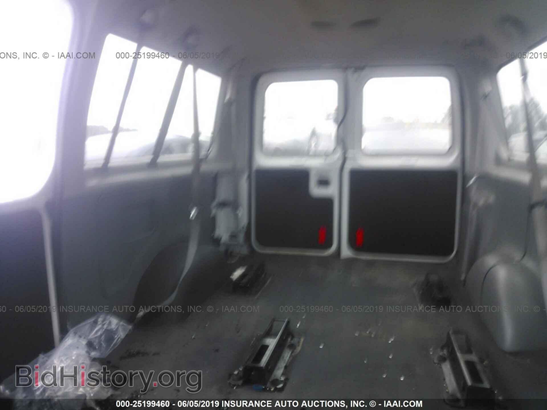 2013 FORD ECONOLINE - VIN: 1FBNE3BL4DDA33697 - Фото 8