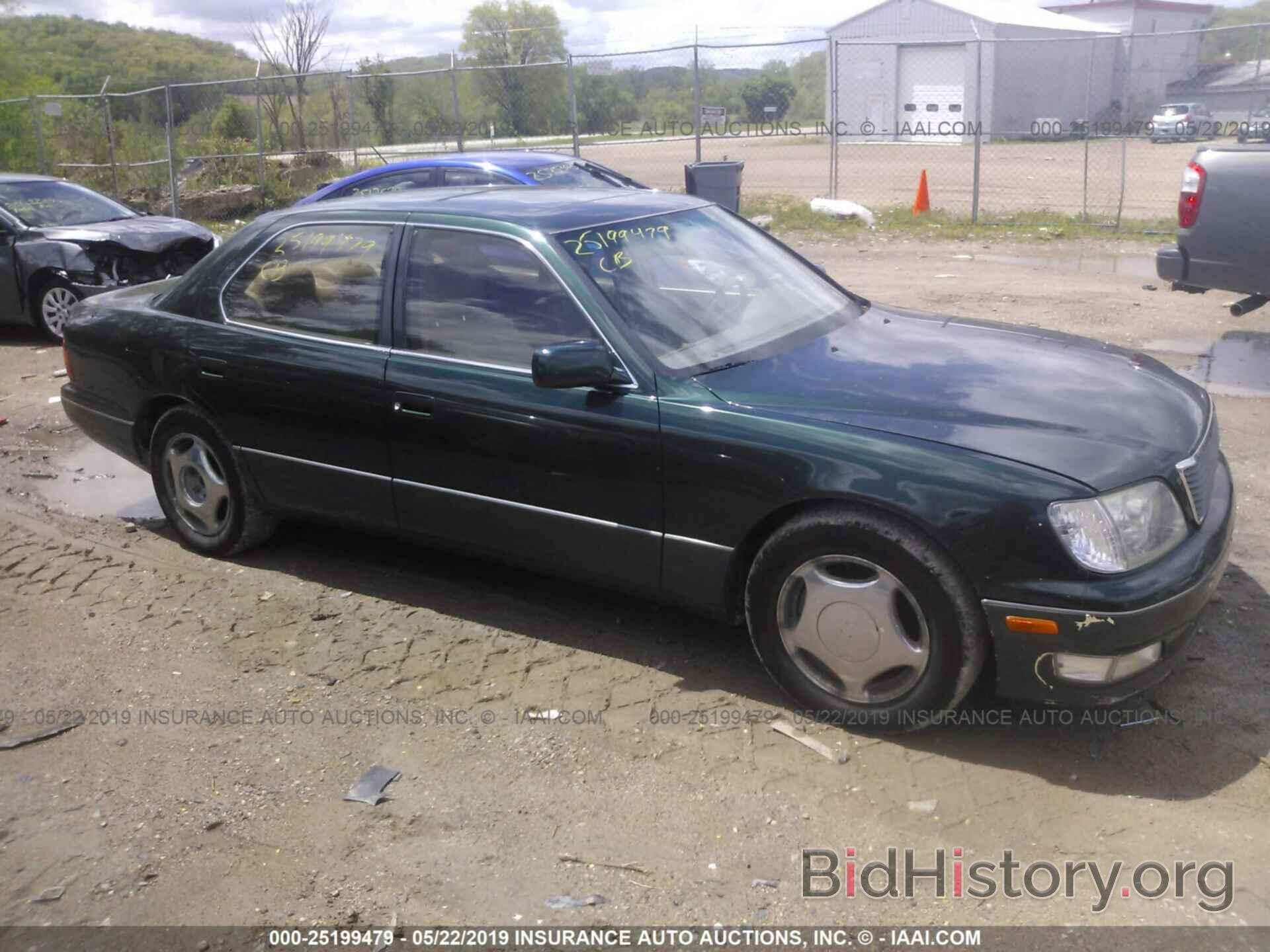 Photo JT8BH28F4X0154659 - LEXUS LS 1999