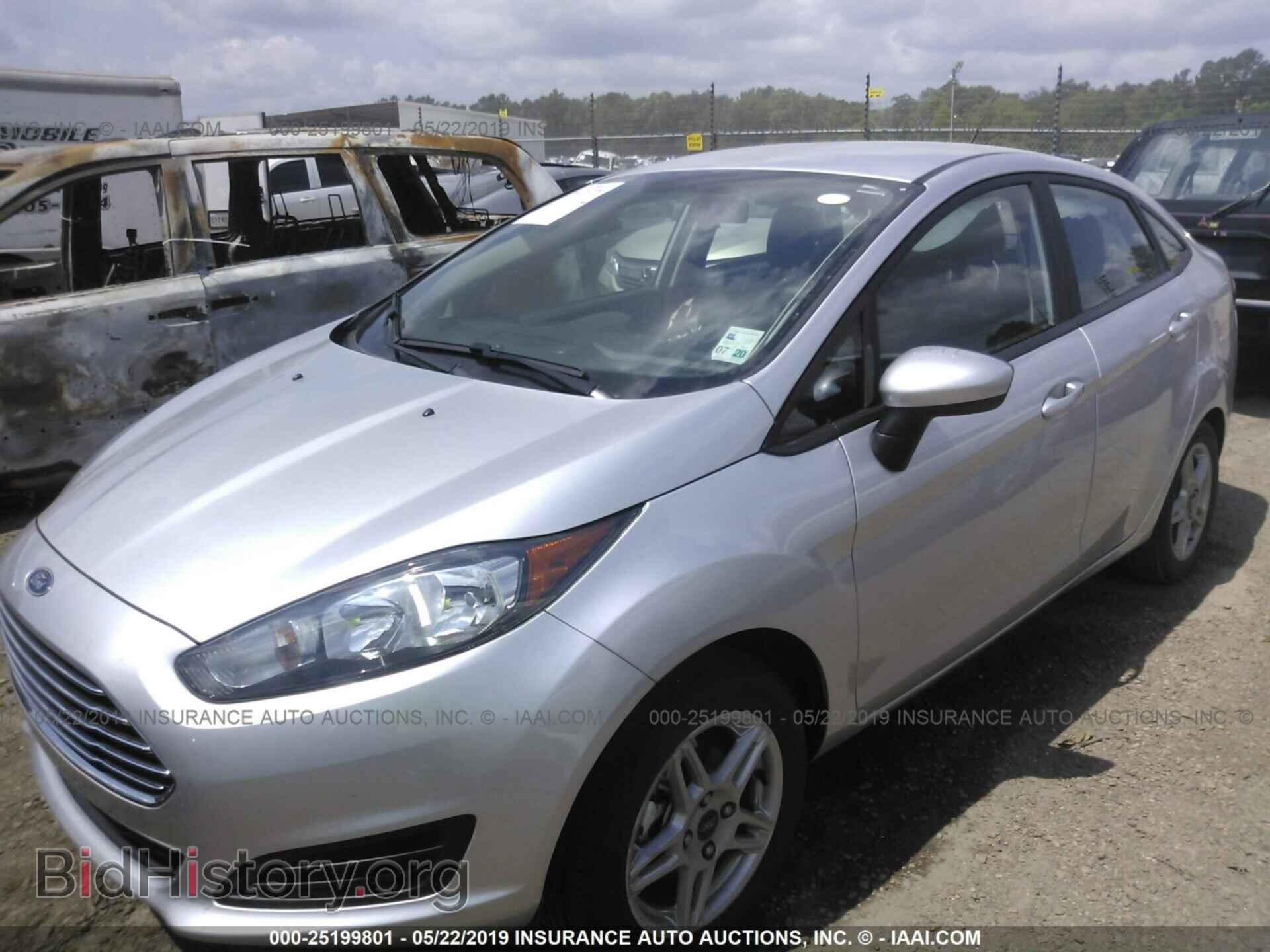 2018 FORD FIESTA - VIN: 3FADP4BJ2JM116590 - Фото 2