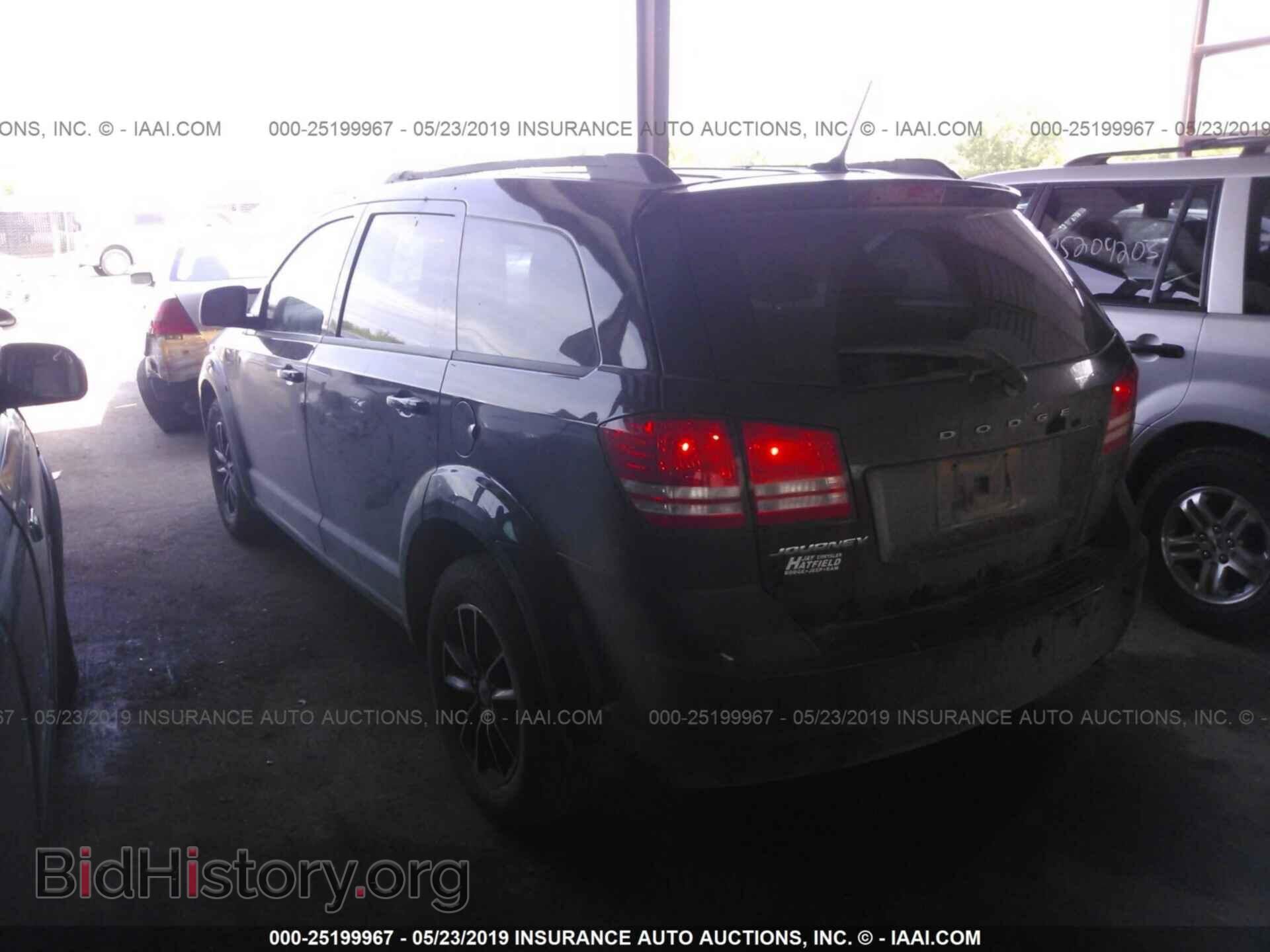2018 DODGE JOURNEY - VIN: 3C4PDCAB7JT353022 - Фото 3