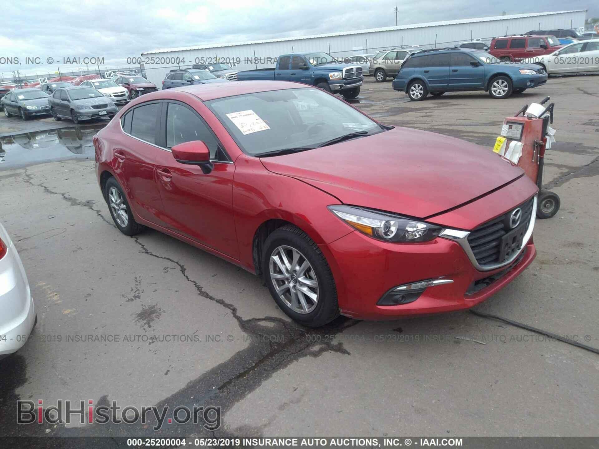 Фотография 3MZBN1U74HM136497 - MAZDA 3 2017