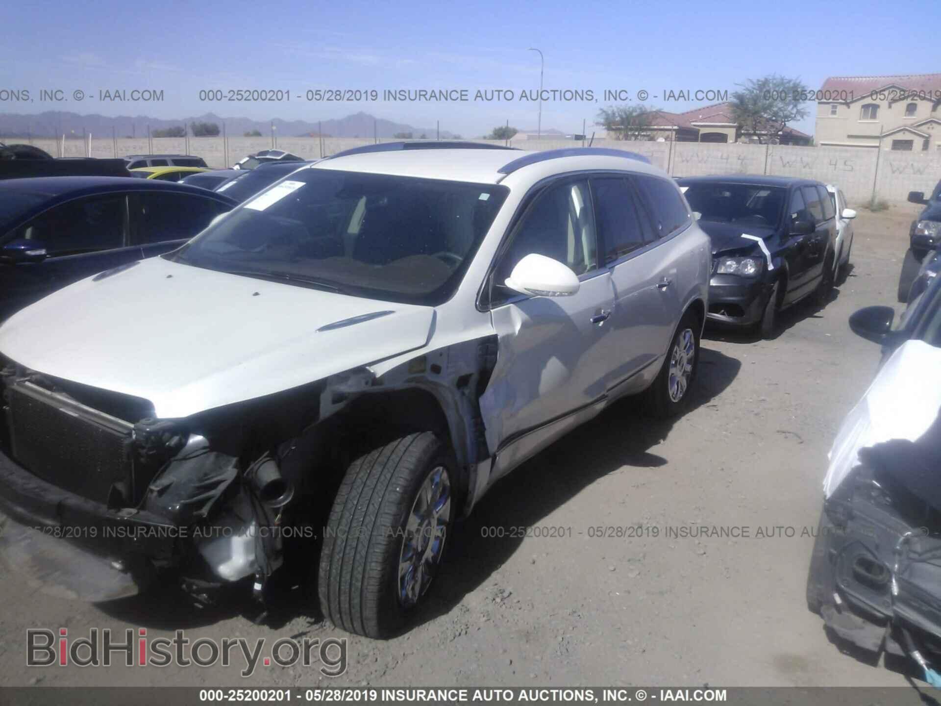 2014 BUICK ENCLAVE - VIN: 5GAKRCKD5EJ142282 - Фото 2