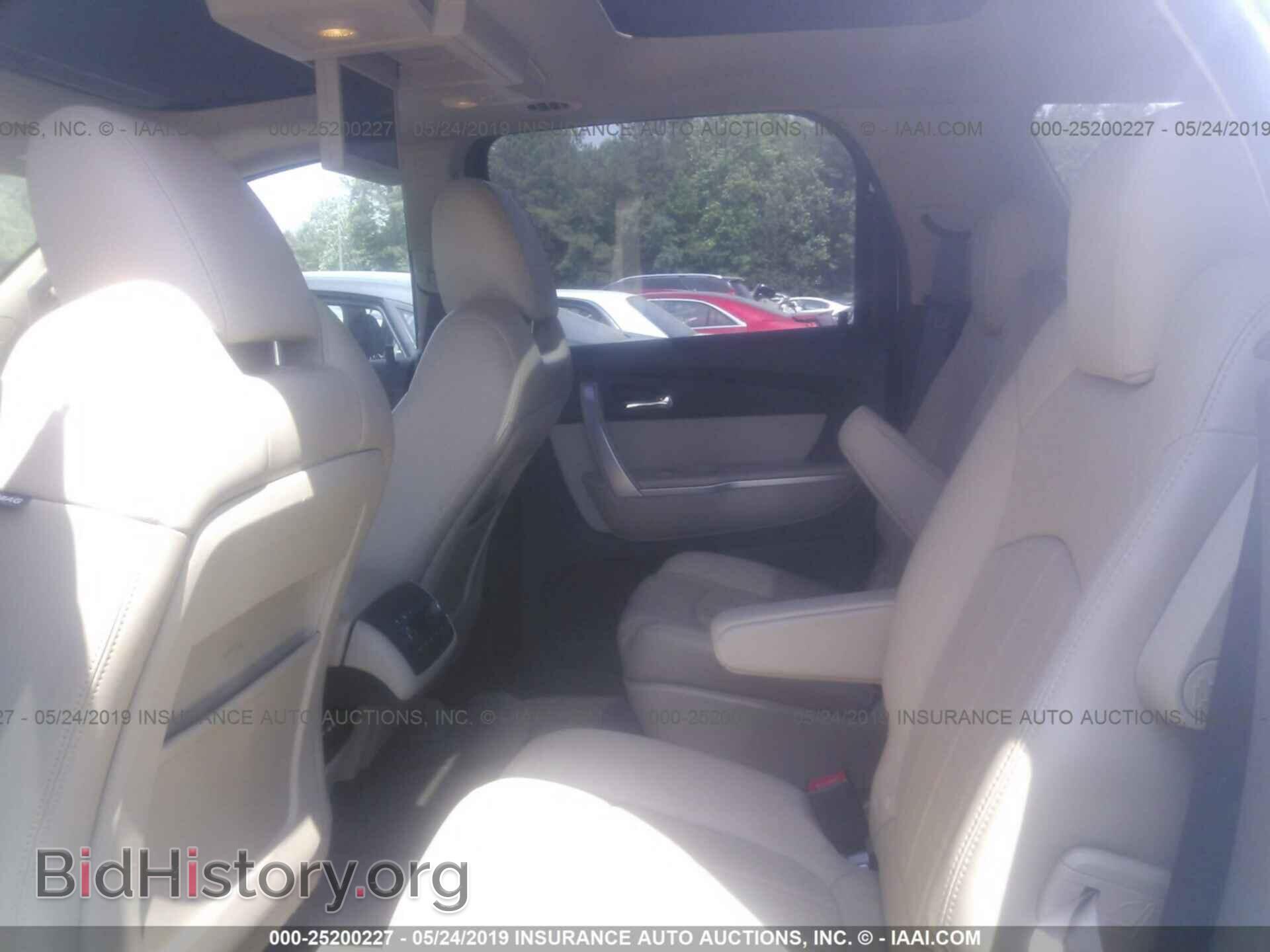 2010 GMC ACADIA - VIN: 1GKLRNED1AJ101270 - Фото 8