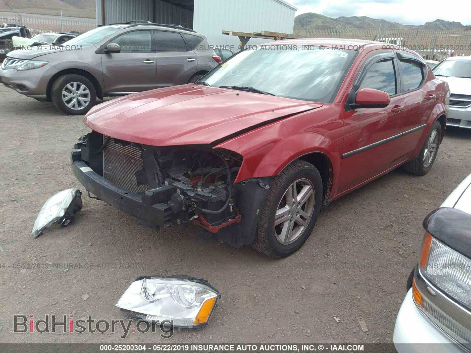 2011 DODGE AVENGER - VIN: 1B3BD1FB5BN565203 - Фото 2